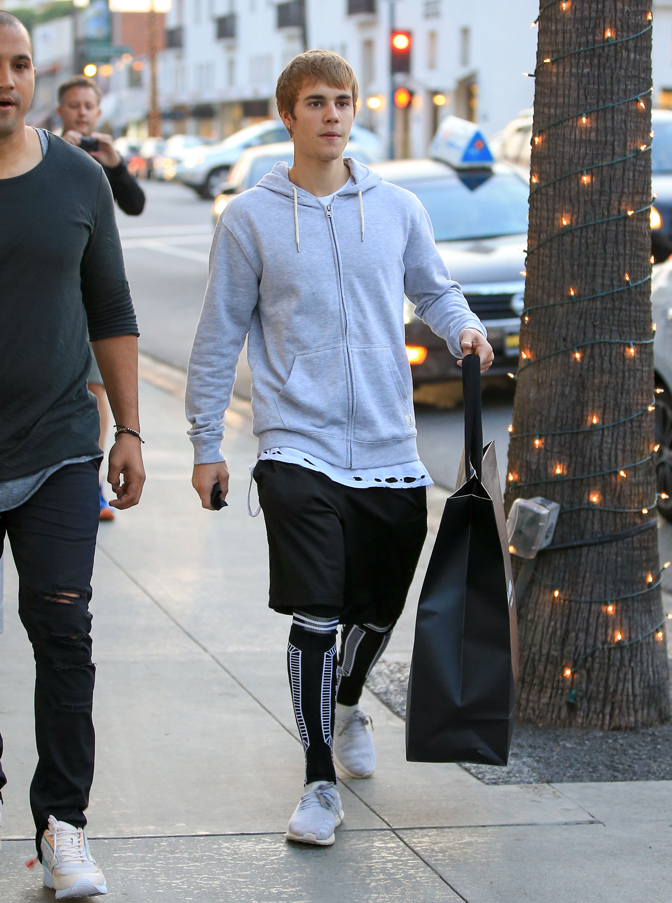 Justin Bieber vu le 13 décembre 2016 à Los Angeles, Californie | Source : Getty Images