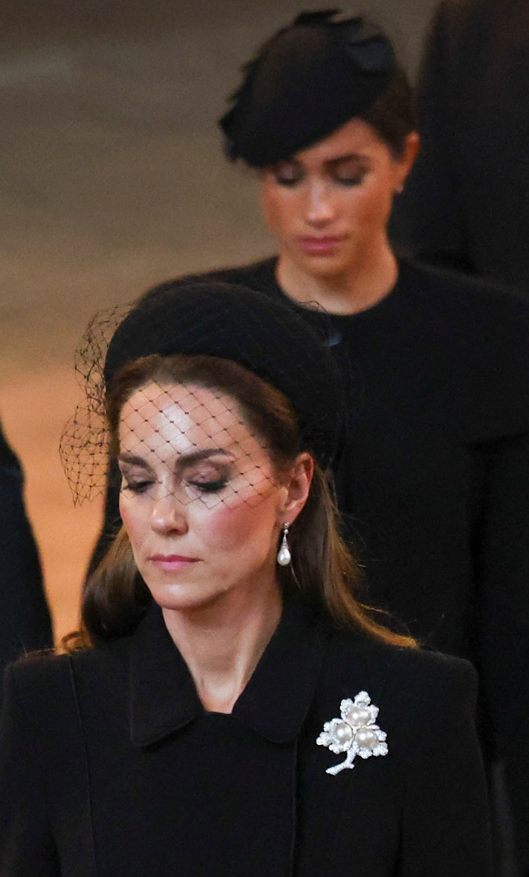 La princesse Catherine et Meghan Markle aux funérailles nationales de la reine Élisabeth II à l'abbaye de Westminster le 19 septembre 2022 à Londres, Angleterre | Source : Getty Images