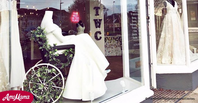 Une boutique de mariage a mis un mannequin dans un fauteuil roulant et le geste est rapidement devenu viral
