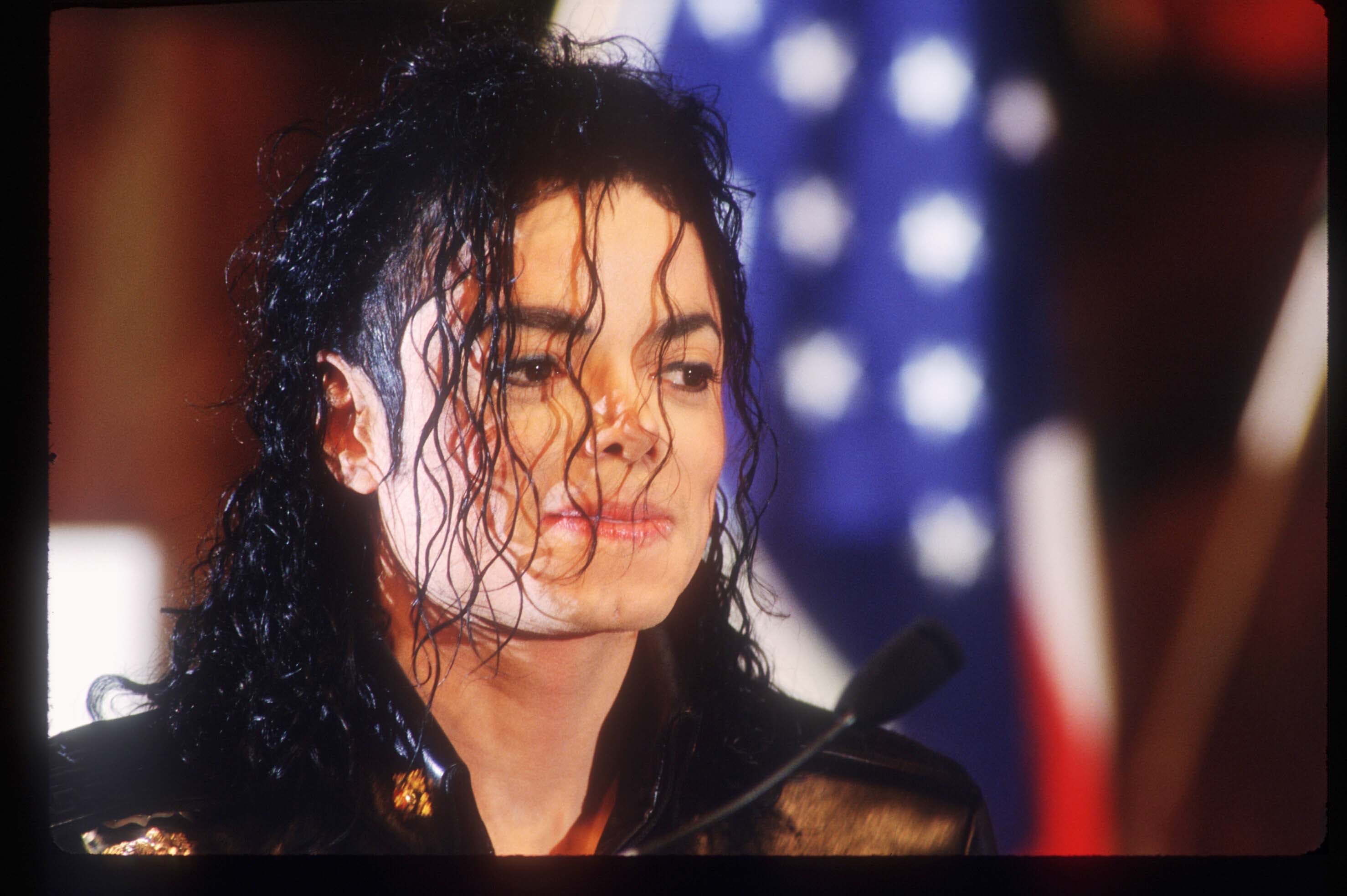 Michael Jackson lors d'une conférence de presse Pepsi à New York en 1992 | Source : Getty Images