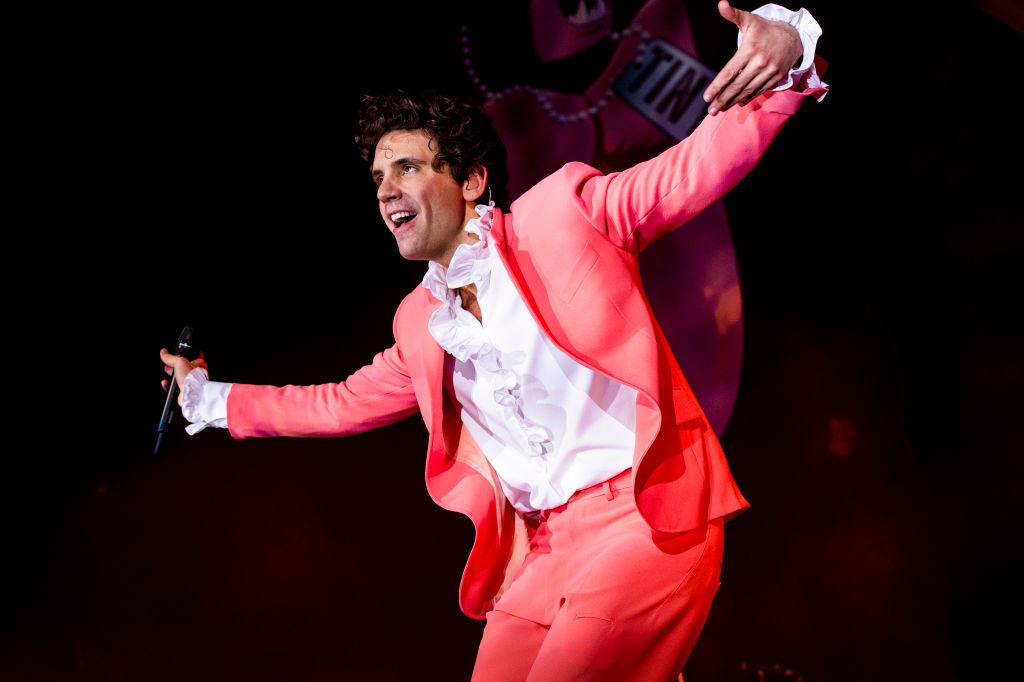 Mika se produit le 27 novembre 2019 à Rome, en Italie I Source : Getty Images