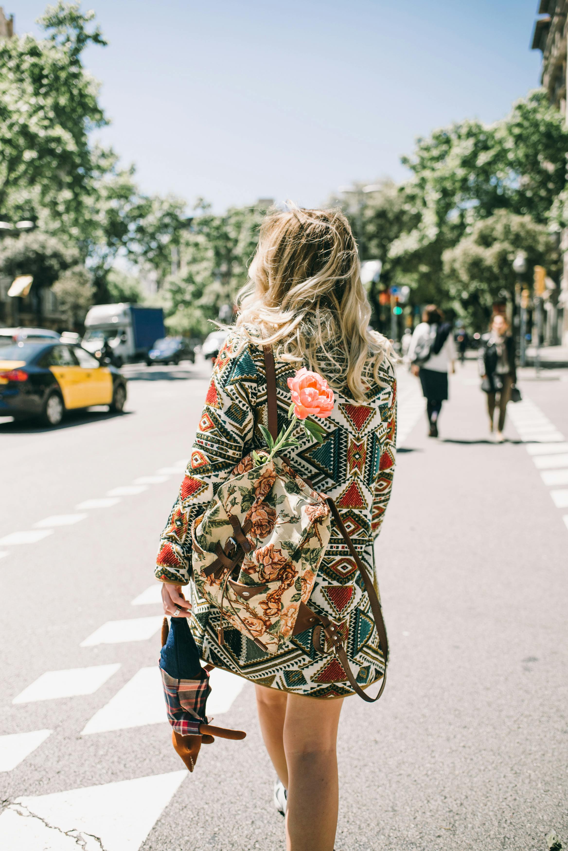 Une femme qui s'éloigne | Source : Pexels