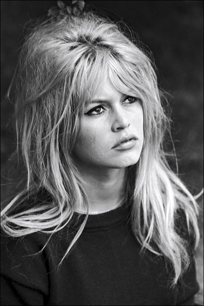 Brigitte Bardot sur le plateau de tournage de Vie Privee de Louis Malle en 1961. | Source : Getty Images