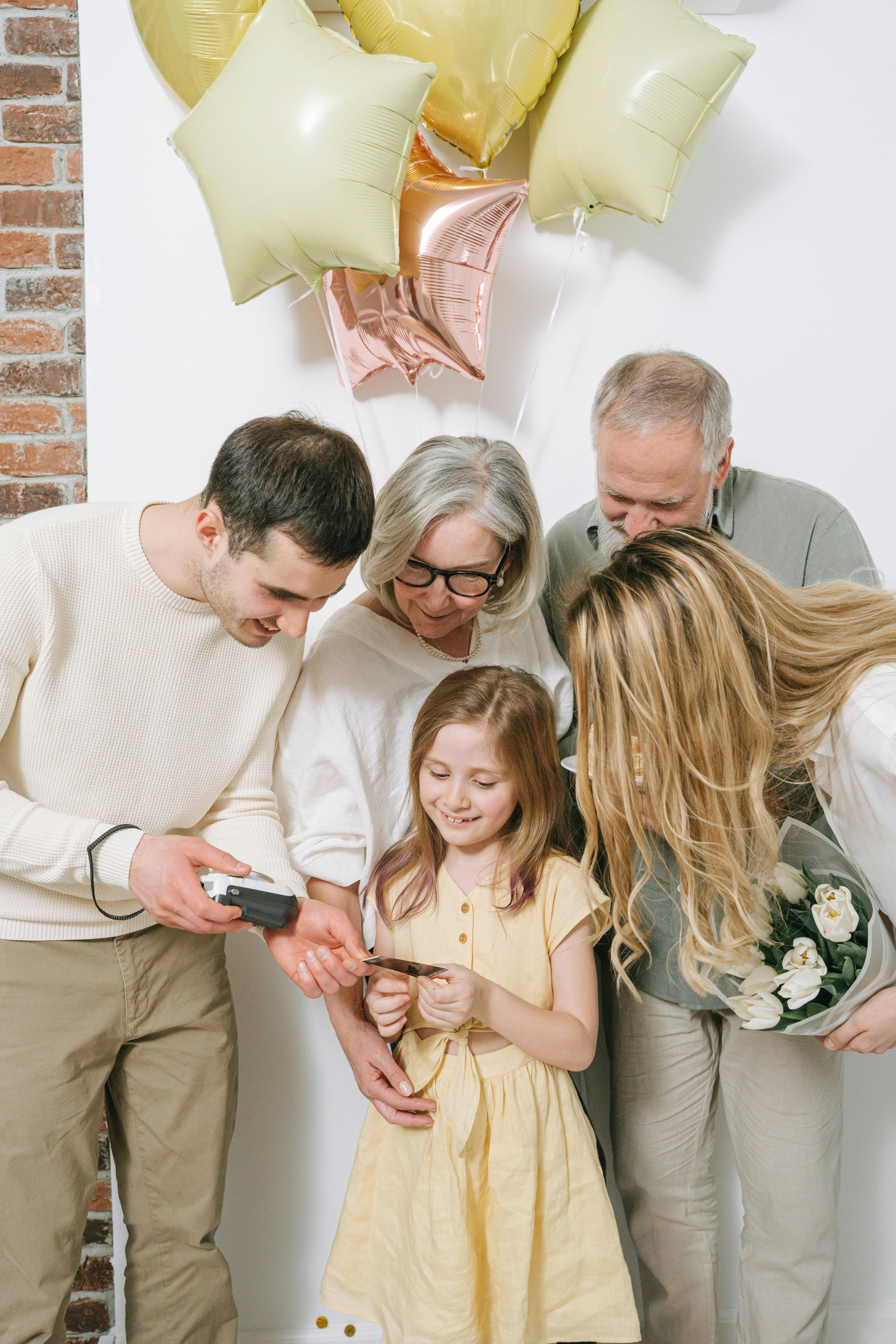 Une famille heureuse | Source : Pexels