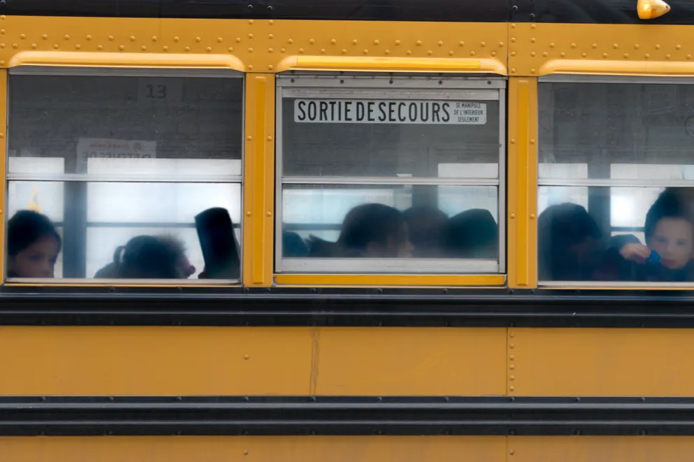 Les internautes ont soutenu la maman et lui ont dit que c'est le plus grand devoir du chauffeur de déposer les enfants en toute sécurité | Photo : Unsplash