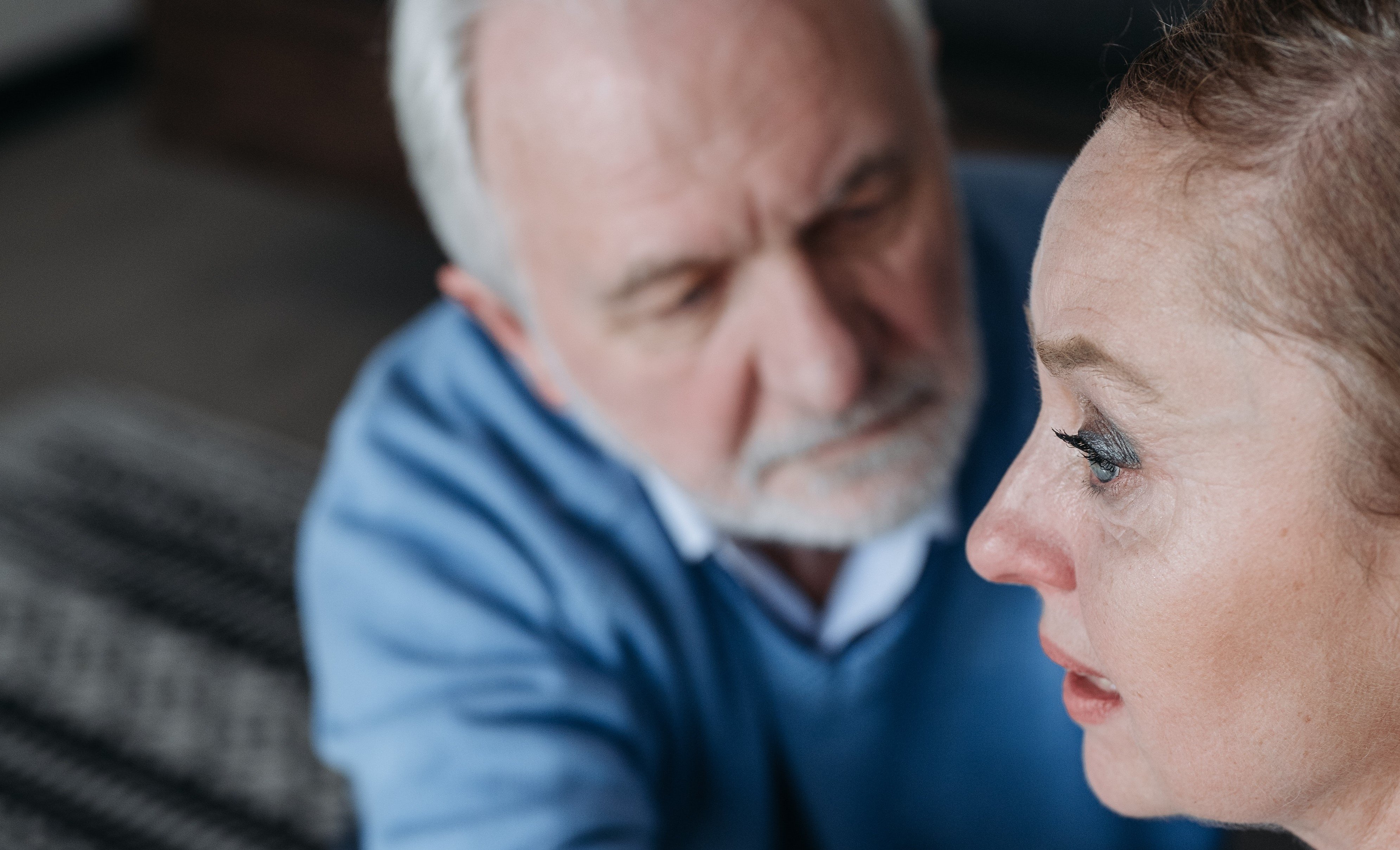 Ben a réconforté OP pendant qu'elle s'effondrait, se rappelant les bonnes choses que John faisait pour ses enfants | Photo : Pexels