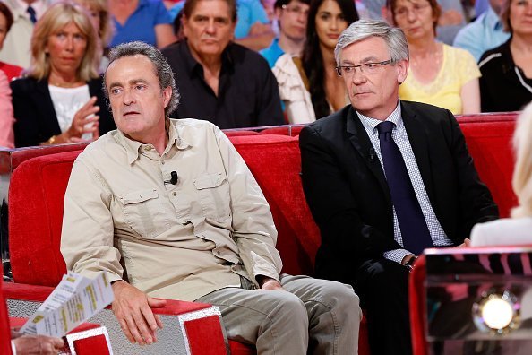 Fils de Michele Torr, Romain Vidal, assister à l'émission de télévision française 'Vivement Dimanche' | Photo : Getty Images