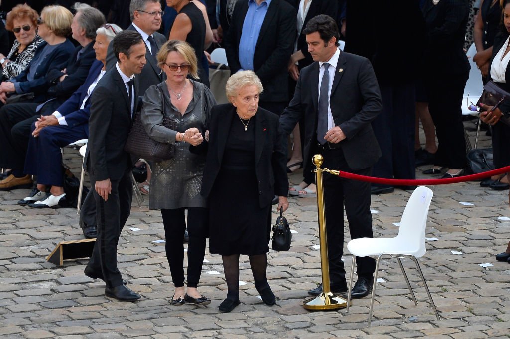 Bernadette et Claude Chirac à l'enterrement de Simone Veil le 5 juillet 2017 à Paris. l Source : Getty Images