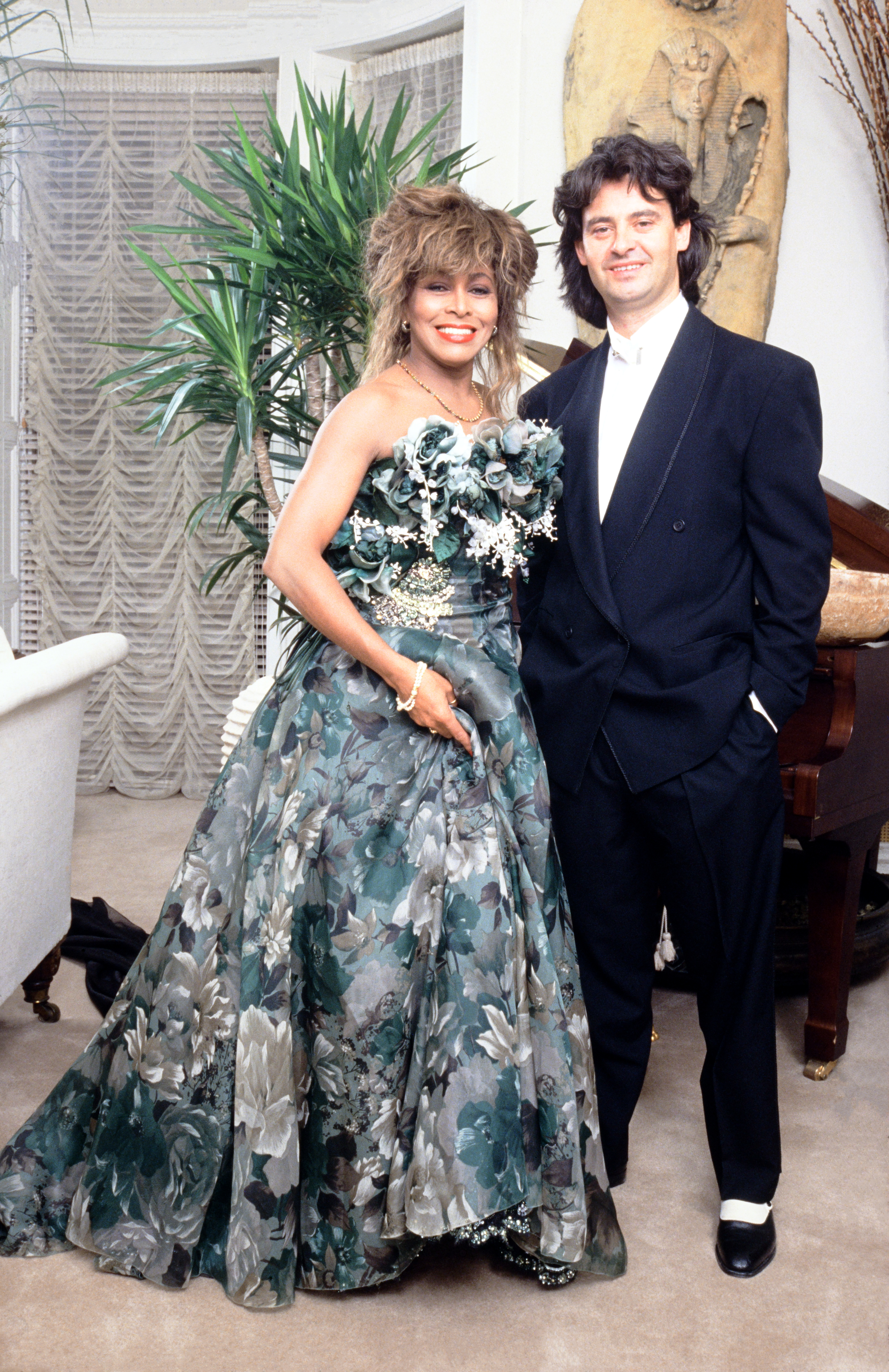 Tina Turner avec Erwin Bach en novembre 1989, Londres | Source : Getty Images