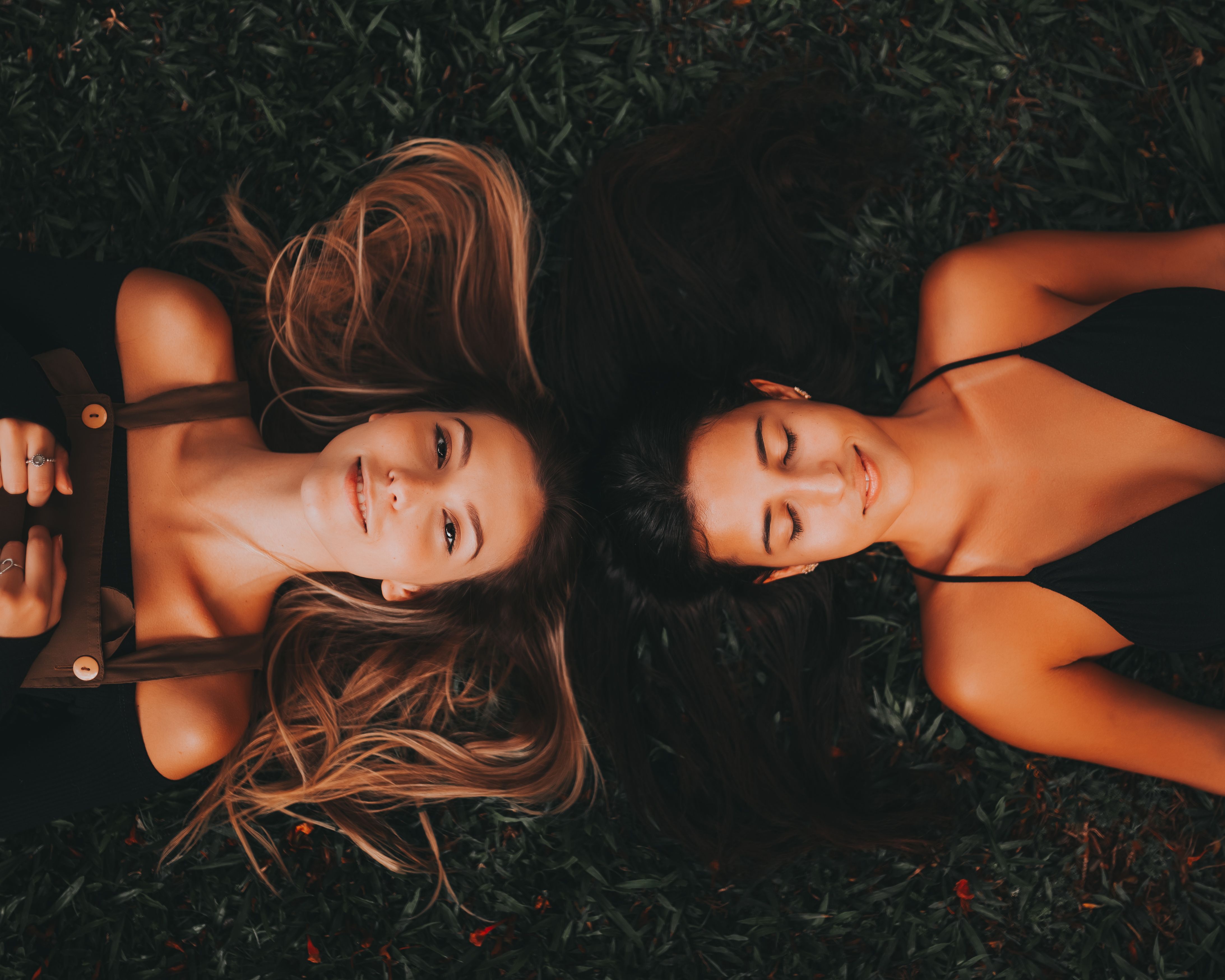 Deux femmes | Source : Pexels