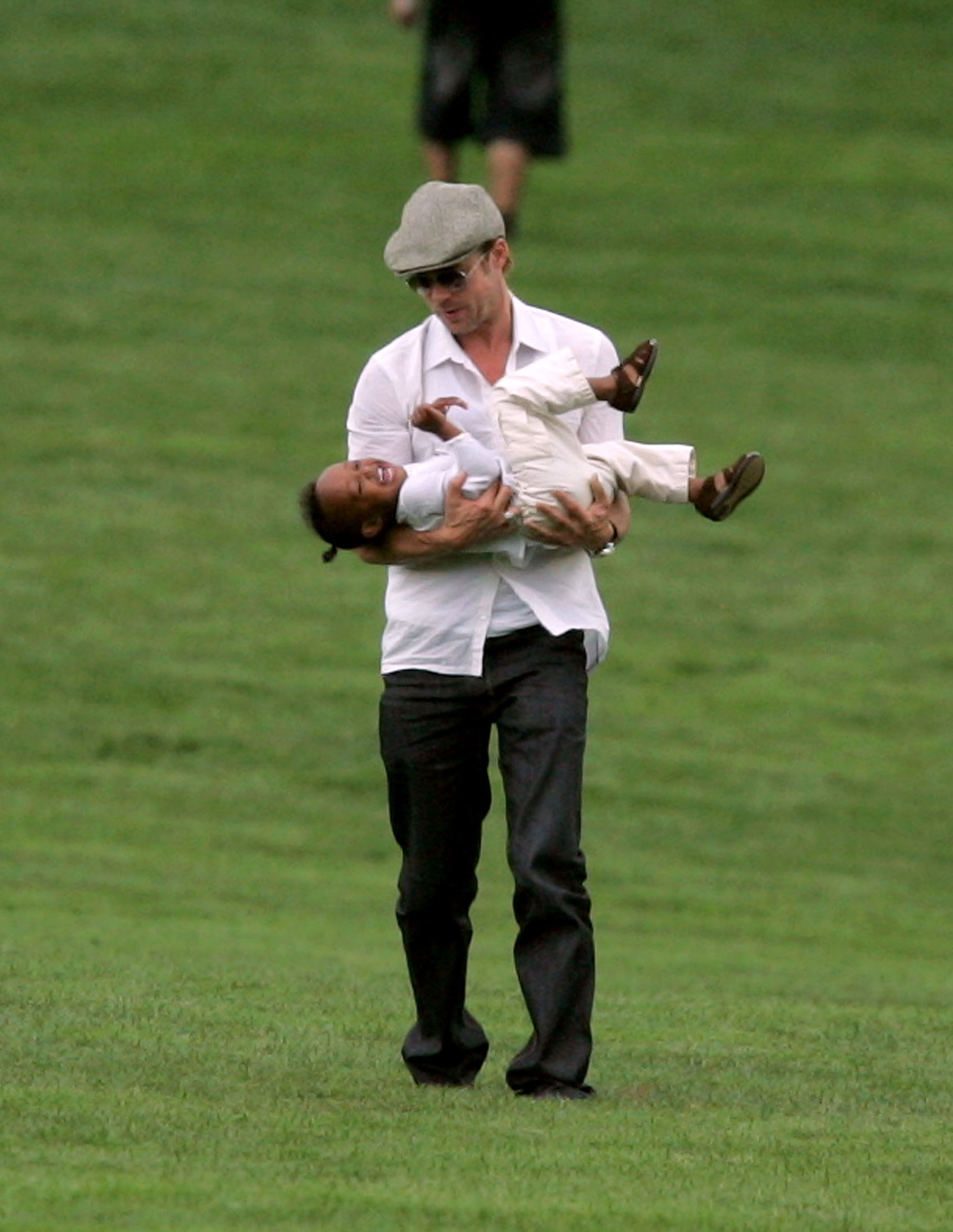 La fillette et son papa visitent Central Park à New York le 28 août 2007. | Source : Getty Images
