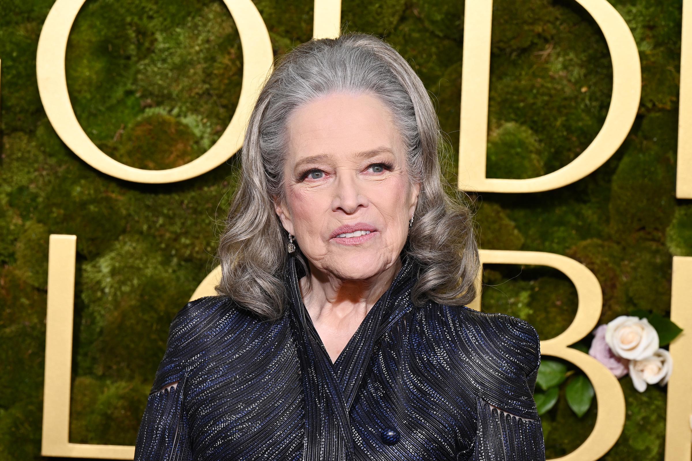 Kathy Bates assiste aux 2025 Golden Globe Awards à Beverly Hills, Californie | Source : Getty Images