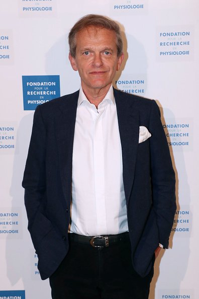 Le Docteur Frédéric Saldmann assiste au Gala de bienfaisance "Stethos d'Or 2019" de la Fondation pour la recherche physiologique le 11 mars 2019 à Paris, France. | Photo | Getty Images