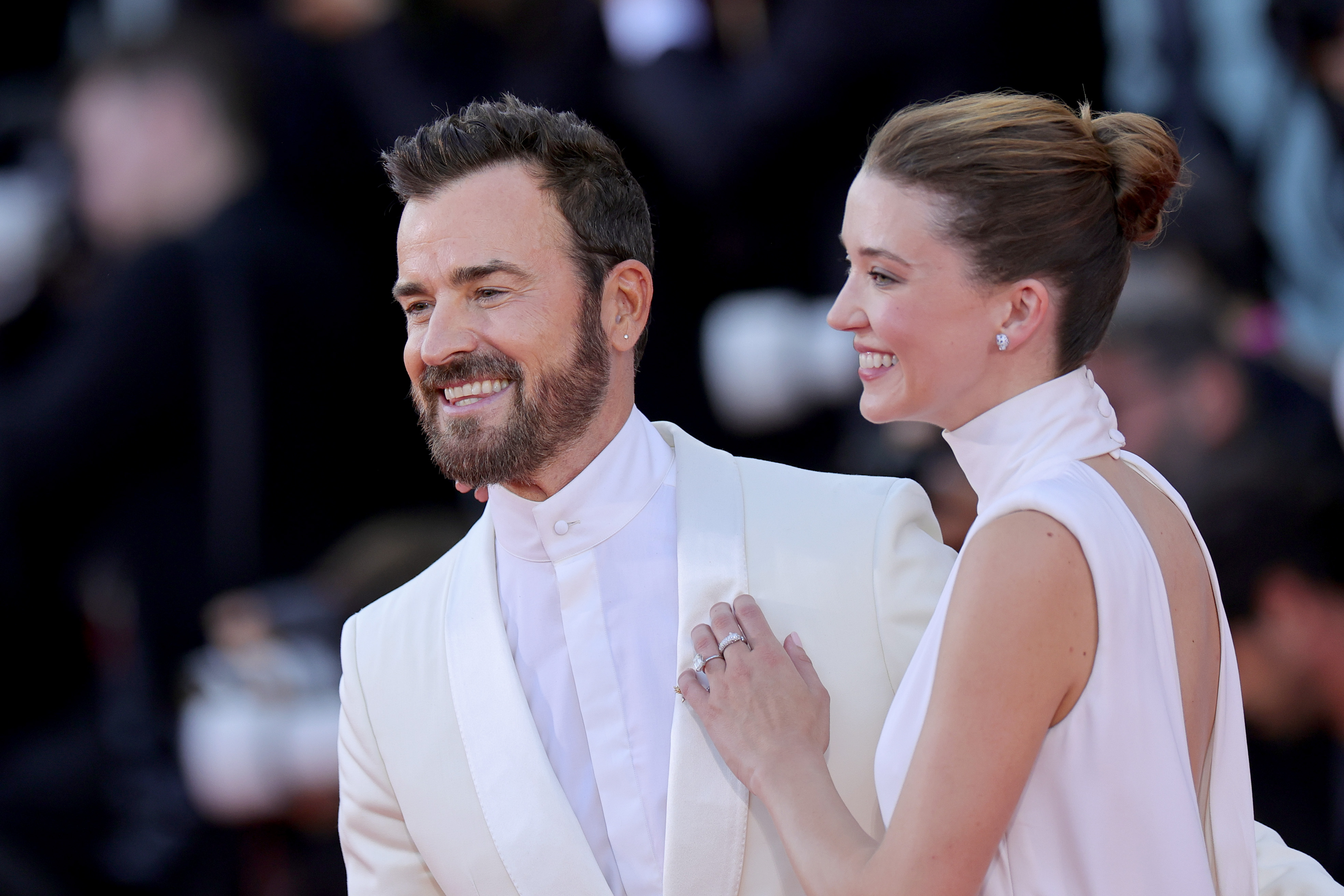 Justin Theroux et Nicole Brydon Bloom | Source : Getty Images