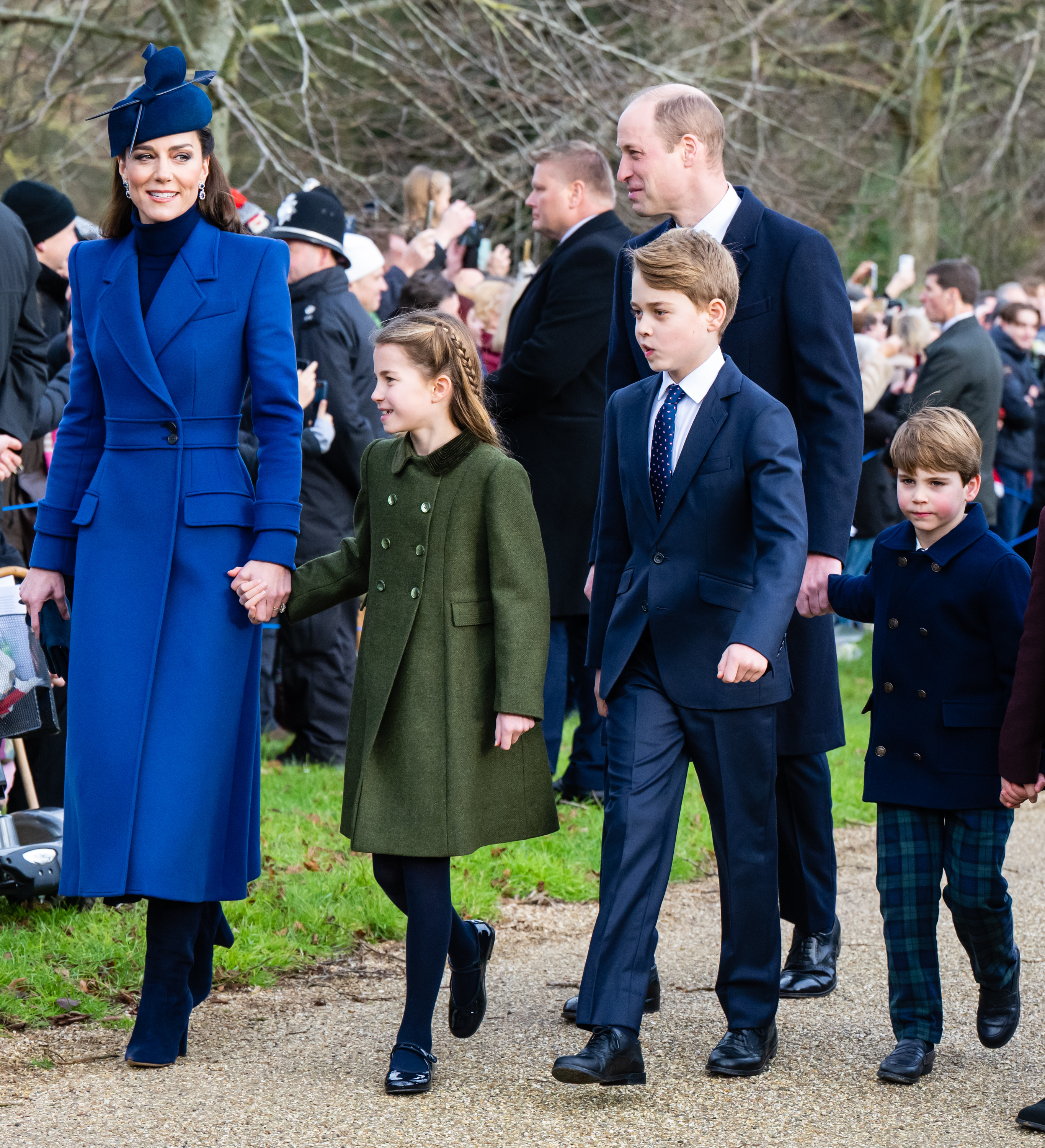 Kate Middleton, la princesse Charlotte, le prince George, le prince William et le prince Louis assistent à l'office du matin de Noël à l'église de Sandringham, le 25 décembre 2023 à Sandringham, dans le Norfolk. | Source : Getty Images