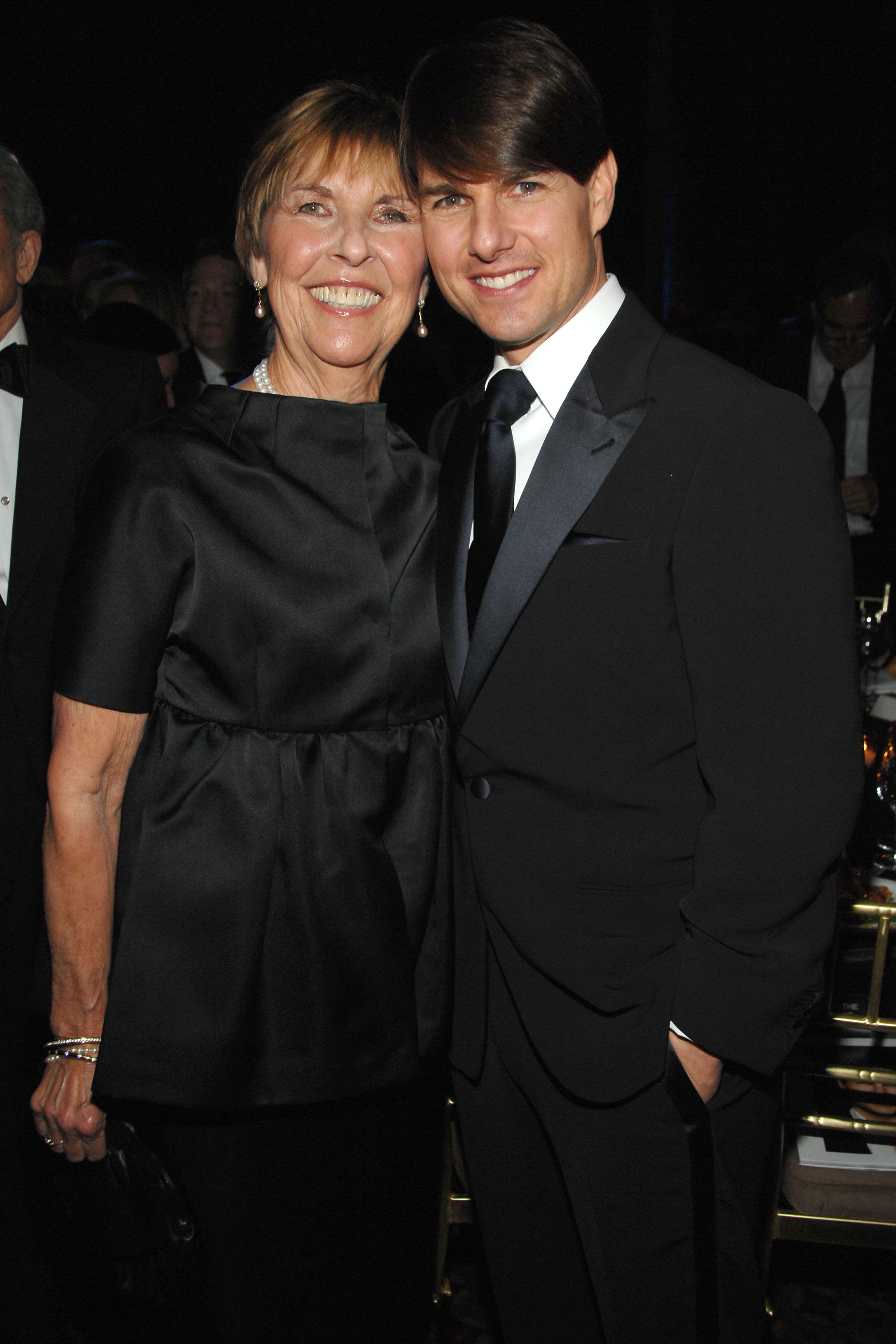 Mary Lee South et Tom Cruise assistent au MUSEUM OF THE MOVING IMAGE SALUTES TOM CRUISE à New York, le 6 novembre 2007. | Source : Getty Images