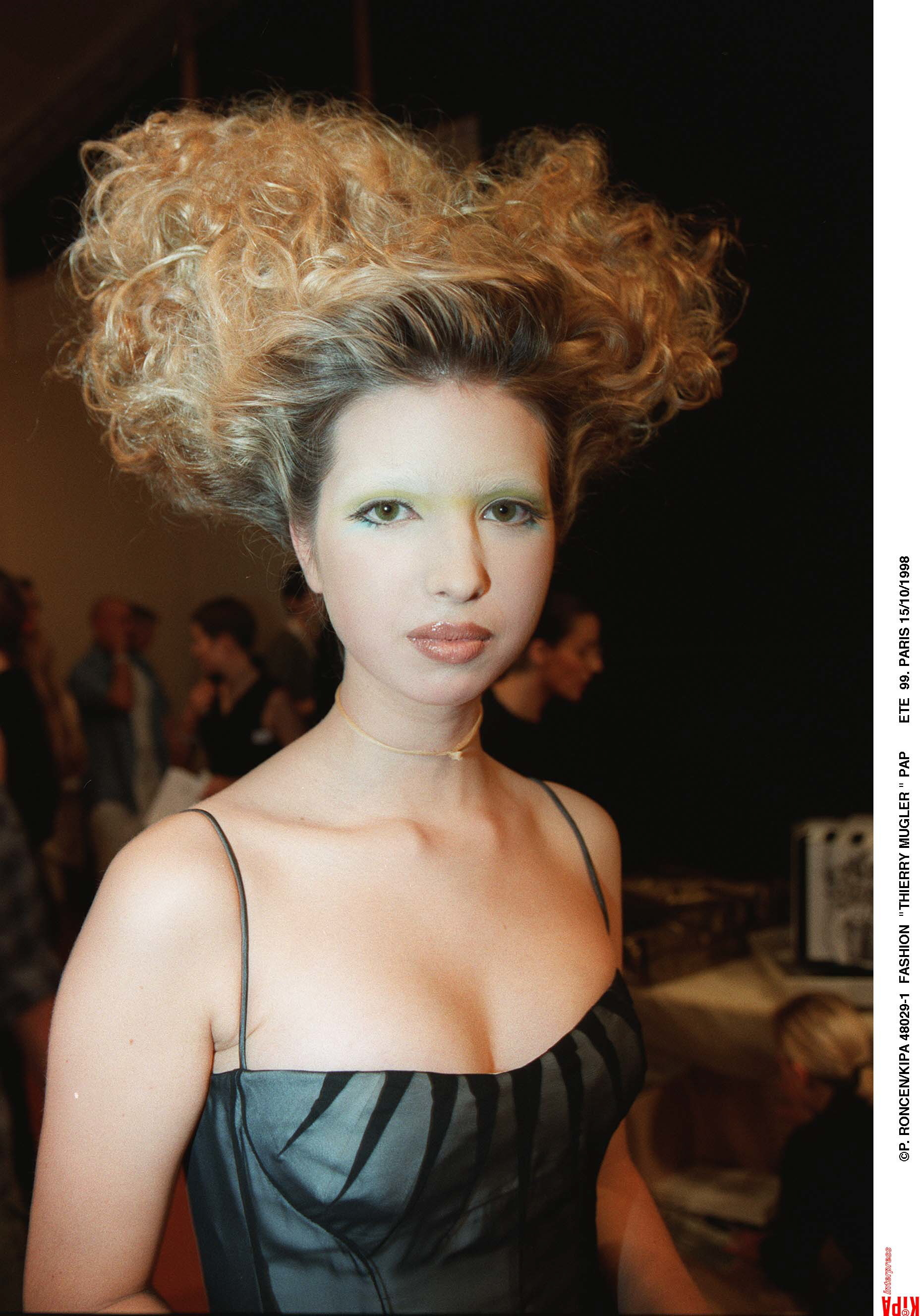 Ivanka Trump au défilé de mode printemps/été de Thierry Mugler le 15 janvier 1998 | Source : Getty Images