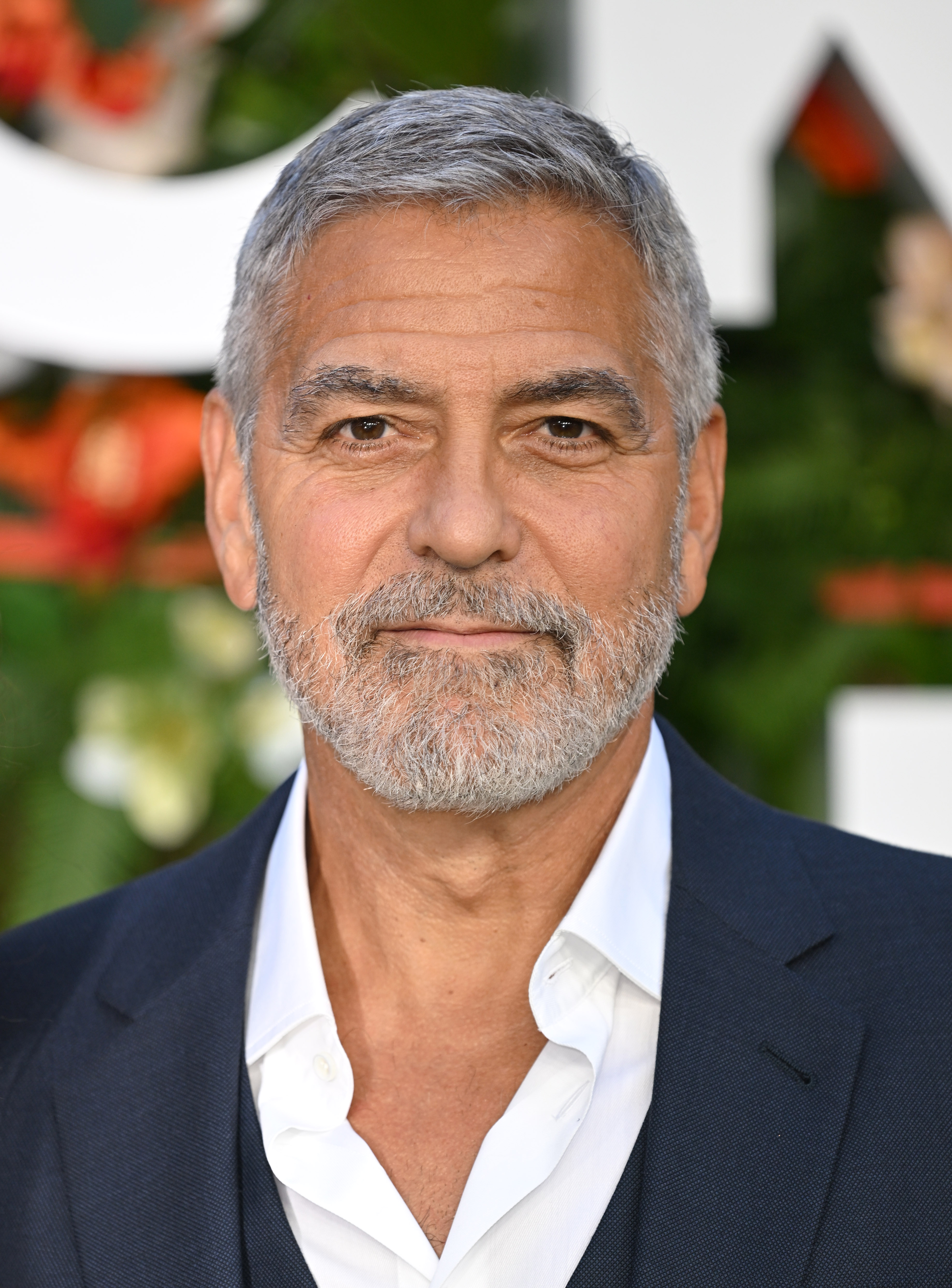 George Clooney assiste à la première mondiale de "Ticket To Paradise" à l'Odeon Luxe Leicester Square le 7 septembre 2022, à Londres, en Angleterre. | Source : Getty Images