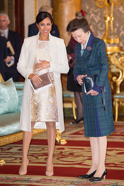 Meghan Markle et le prince Harry, duc de Sussex, assistent au cinquantième anniversaire de l'investiture du prince de Galles au palais de Buckingham, le 5 mars 2019, à Londres, Angleterre : Getty Images