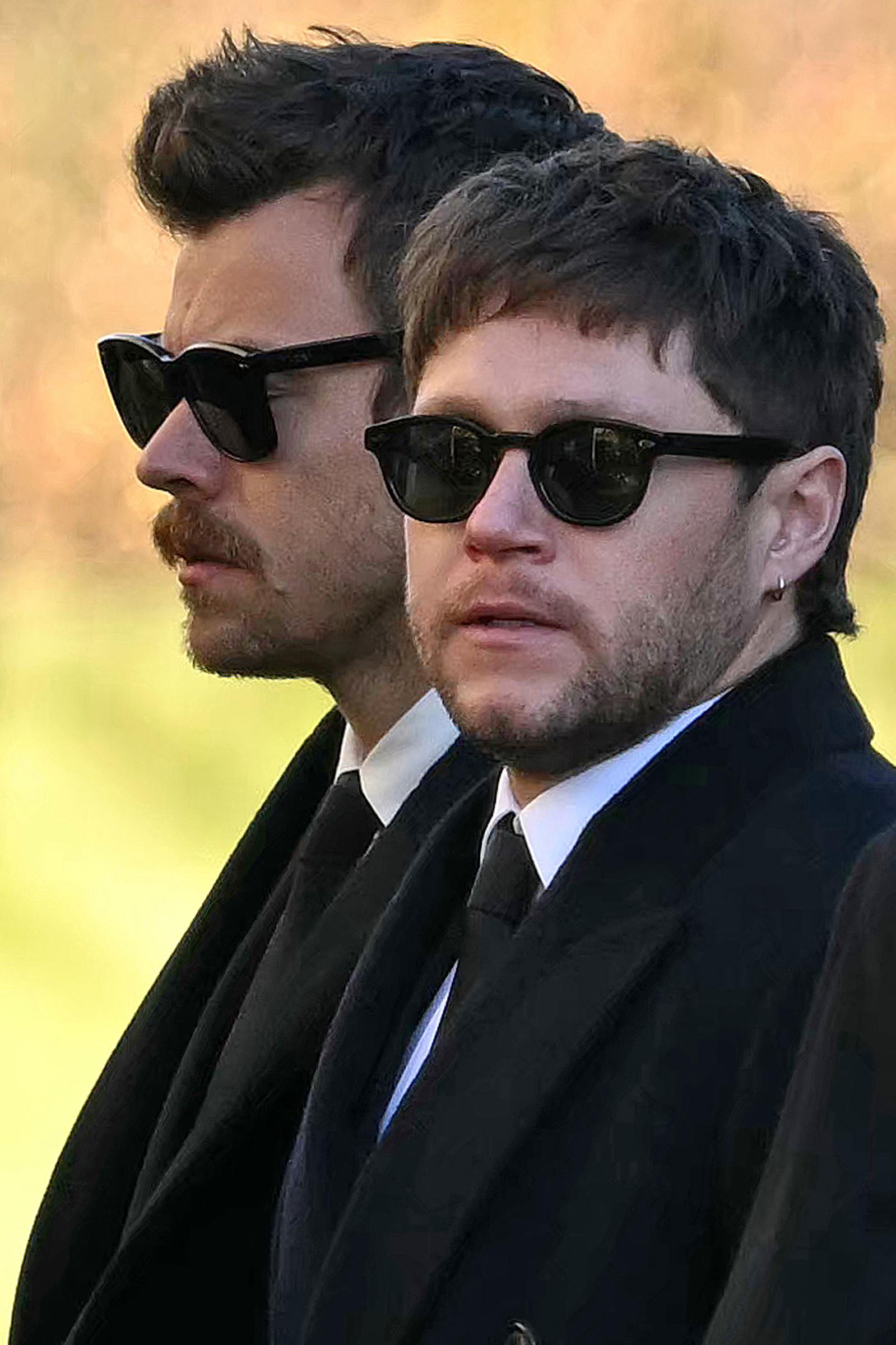 Harry Styles et Niall Horan assistent aux funérailles de Liam Payne à l'église St. Mary le 20 novembre 2024 | Source : Getty Images