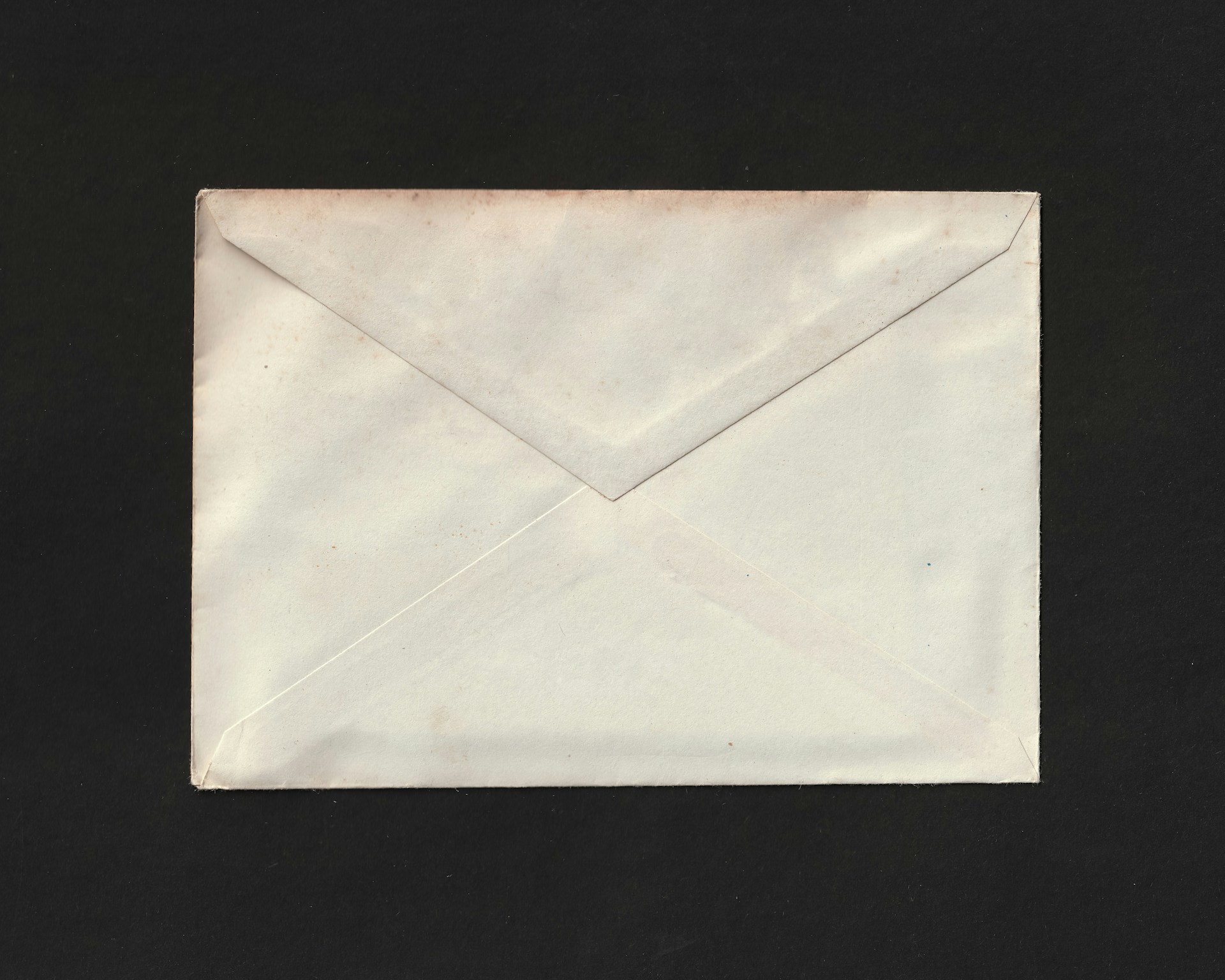 Une enveloppe blanche | Source : Unsplash
