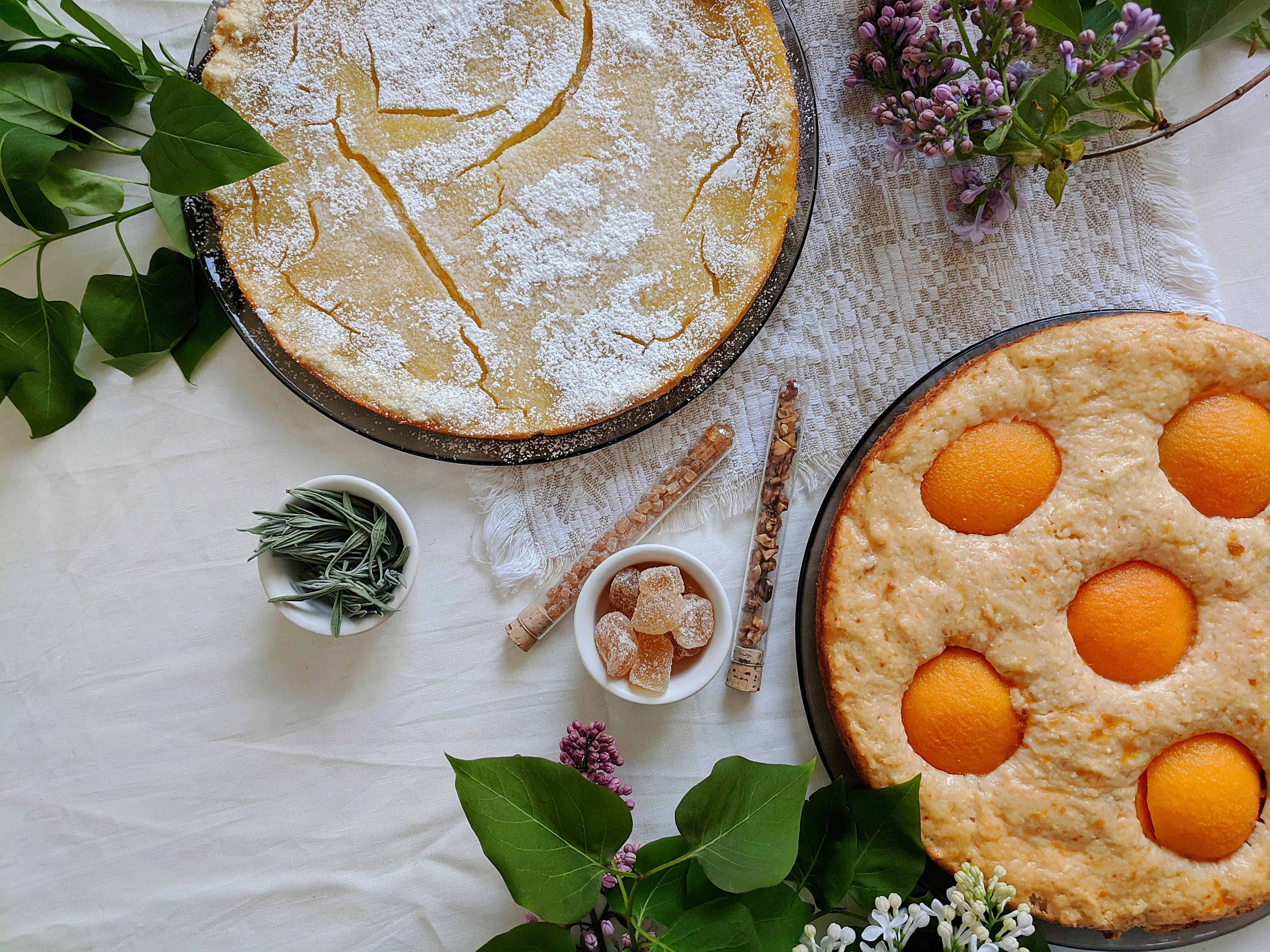 Tartas sobre una mesa | Fuente: Pexels