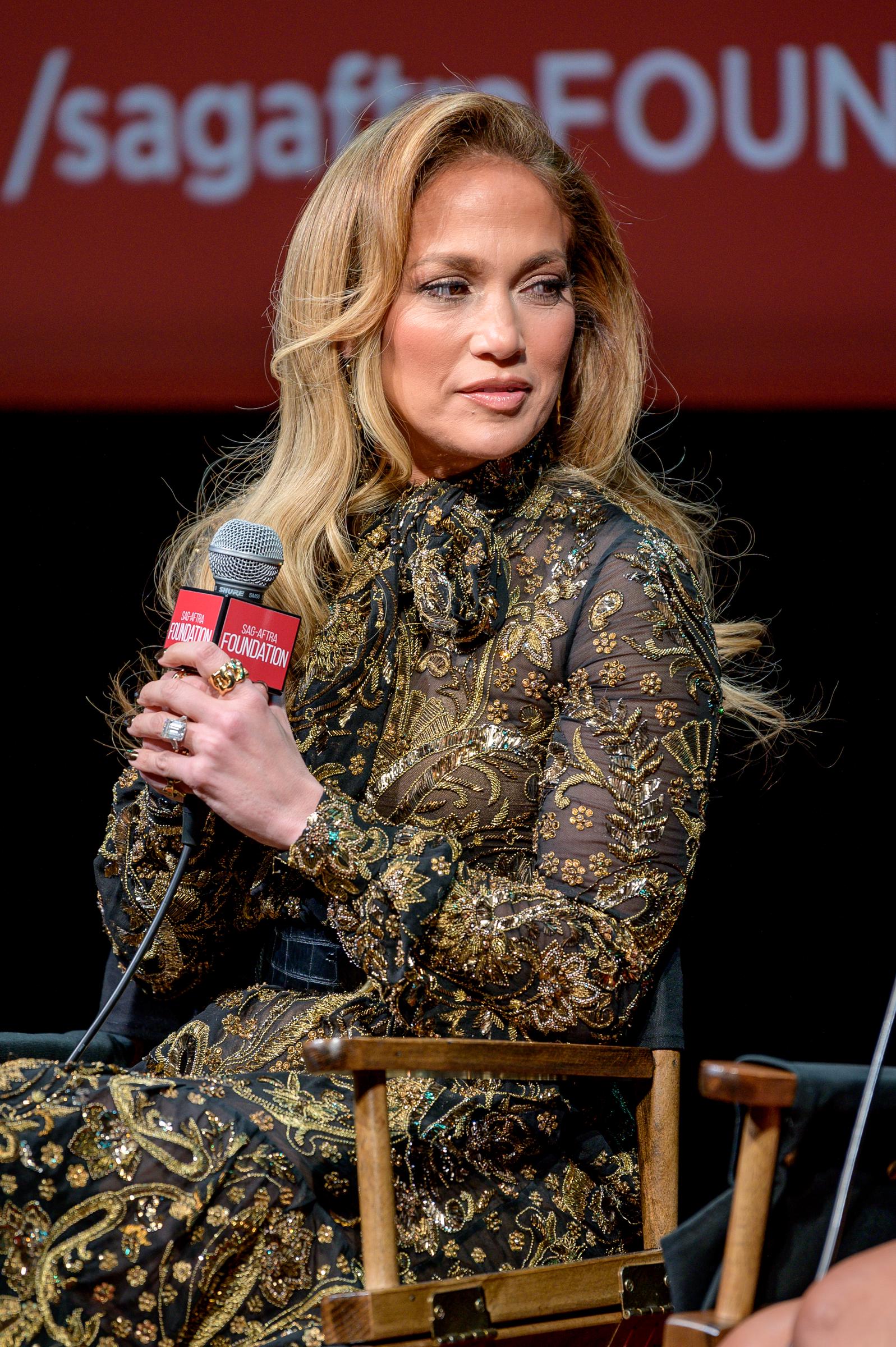 Jennifer Lopez assiste à la conversation de la fondation SAG-AFTRA : "Hustlers" au centre Robin Williams le 2 décembre 2019, à New York. | Source : Getty Images