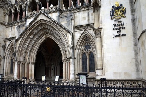 Courts de justice à Londres. | Shutterstock