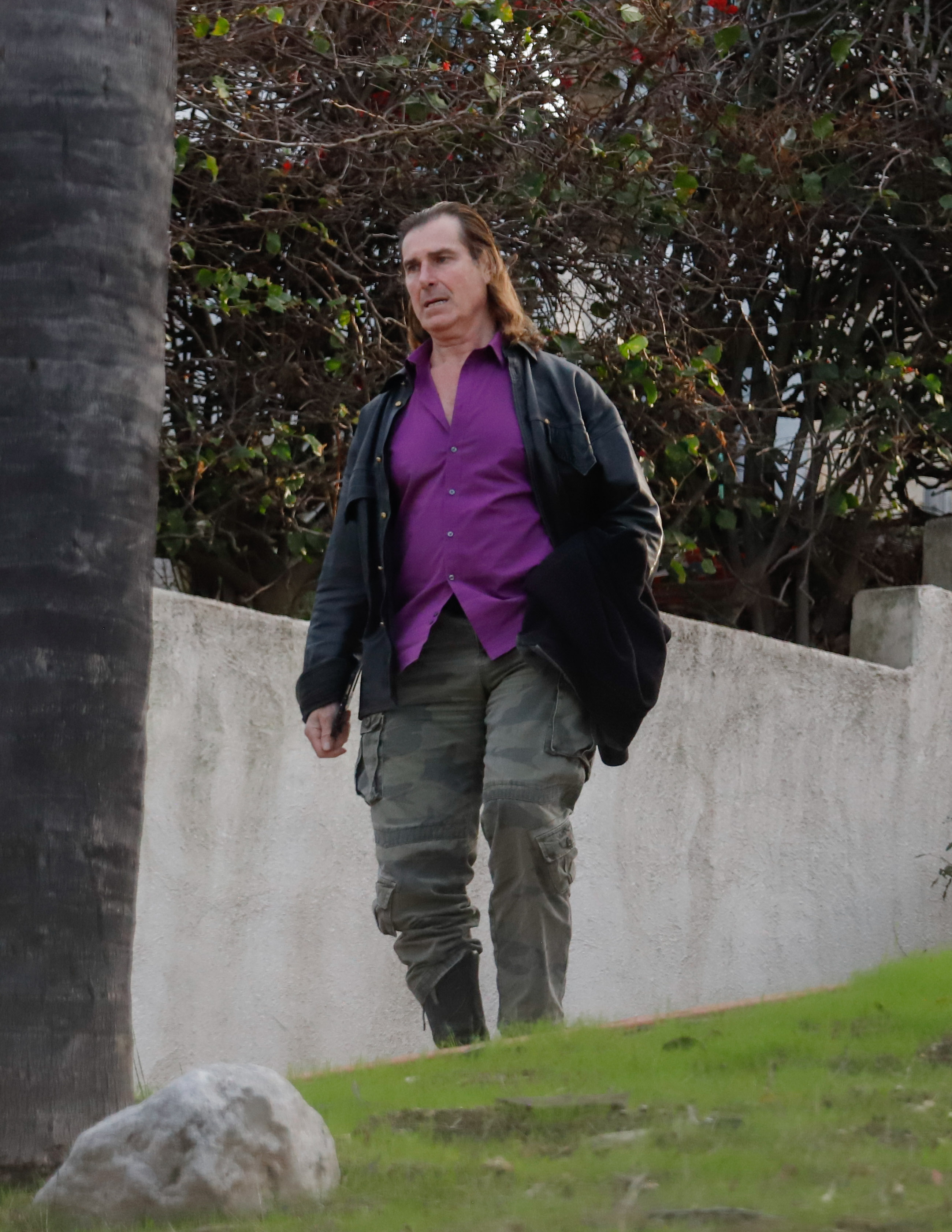 Fabio Lanzoni est vu en train de faire des courses le 7 mars 2025 à Los Angeles, Californie | Source : Getty Images