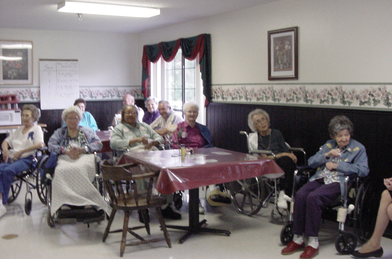 Des gens à un enterrement | Source : Flickr