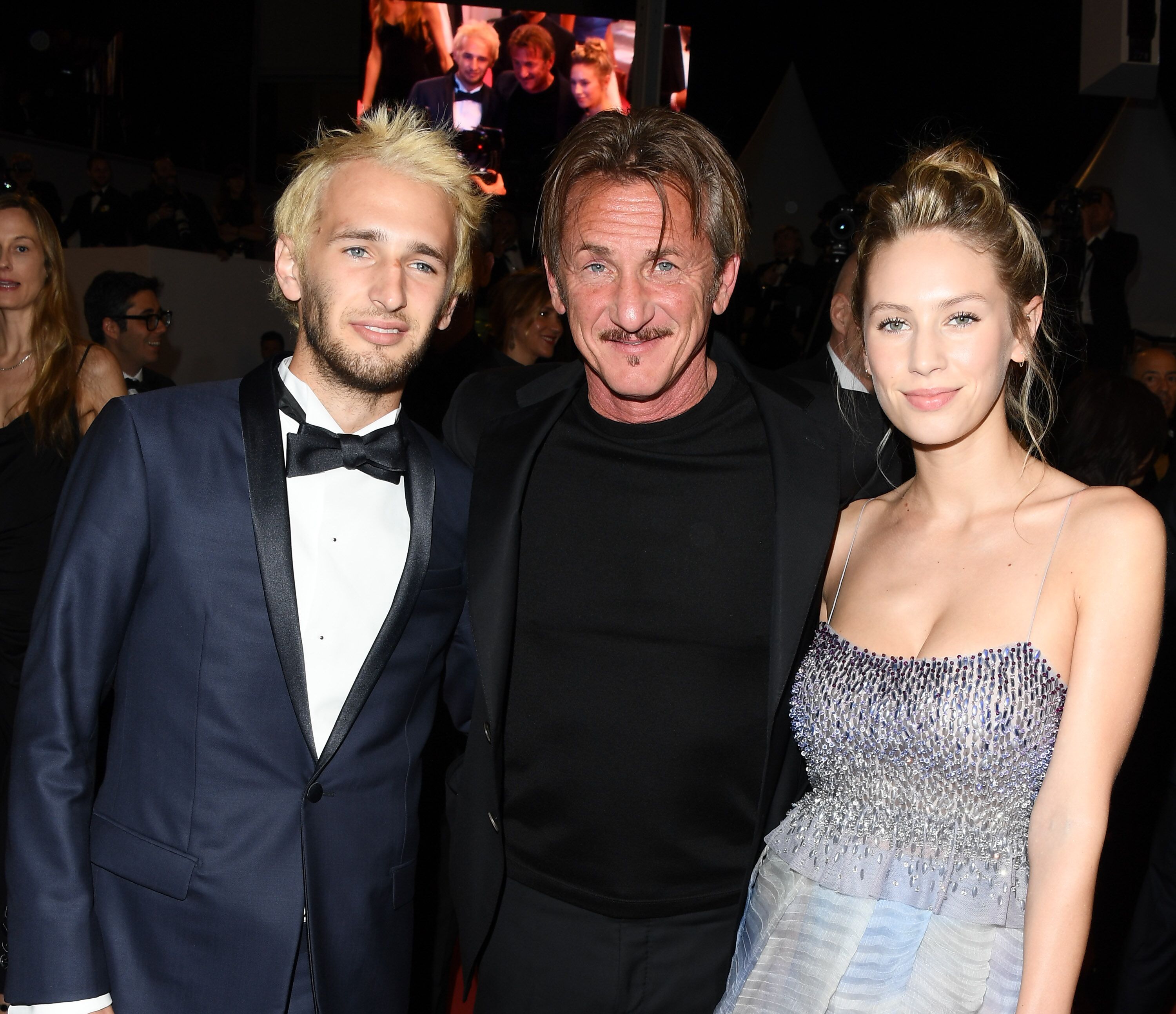 Sean Penn, son fils Hopper Penn et sa fille Dylan Penn lors du 69e Festival de Cannes. | Source : Getty Images