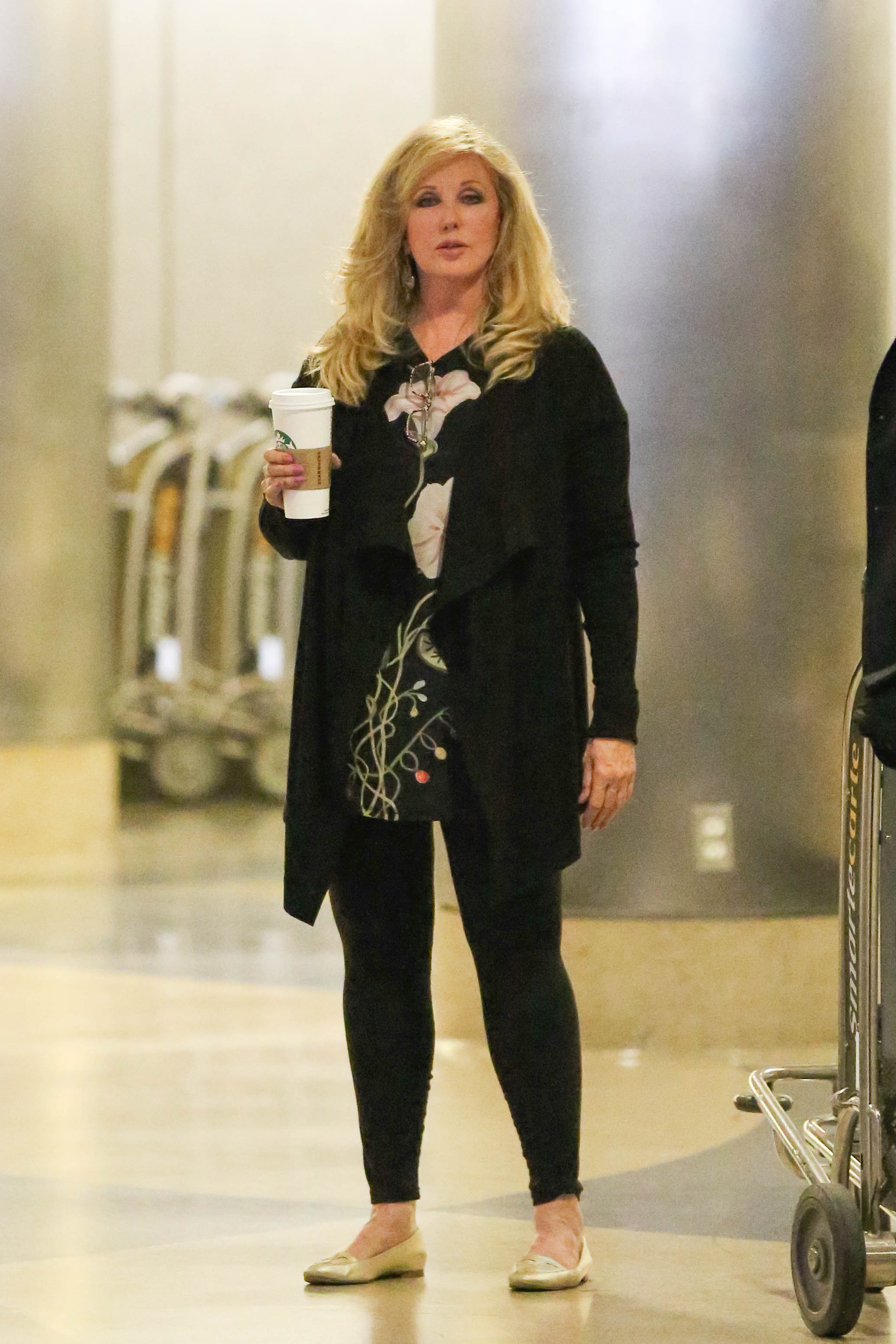 Morgan Fairchild à l'aéroport de Los Angeles en Californie en 2015 | Source : Getty Images