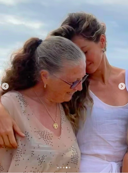 Vânia Nonnenmacher et Gisele Bündchen dans une chaleureuse étreinte. | Source : Instagram/gisele