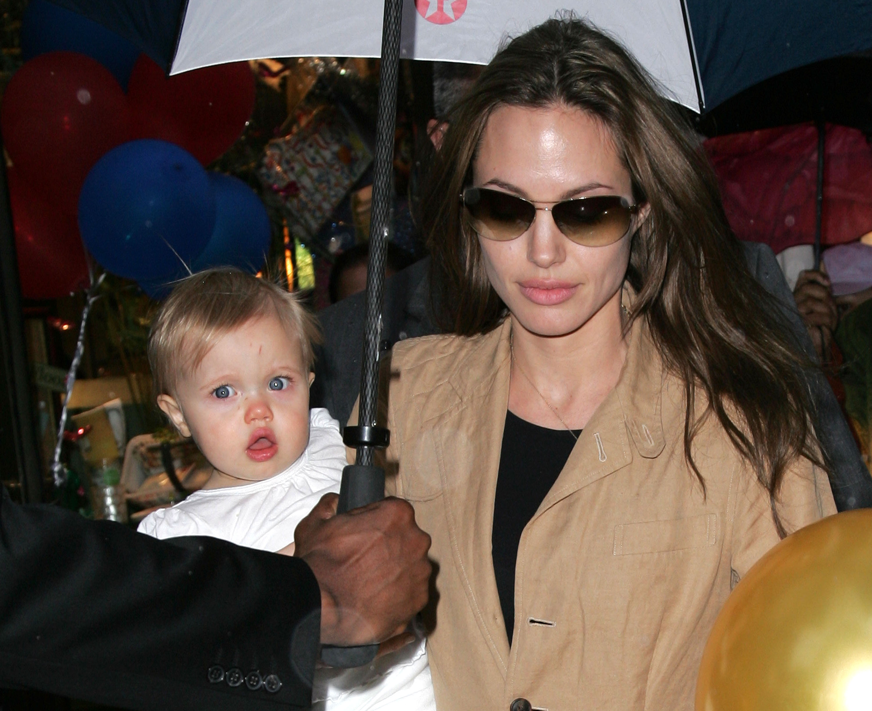 Angelina Jolie et sa fille Shiloh à New York en 2007. | Source : Getty Images