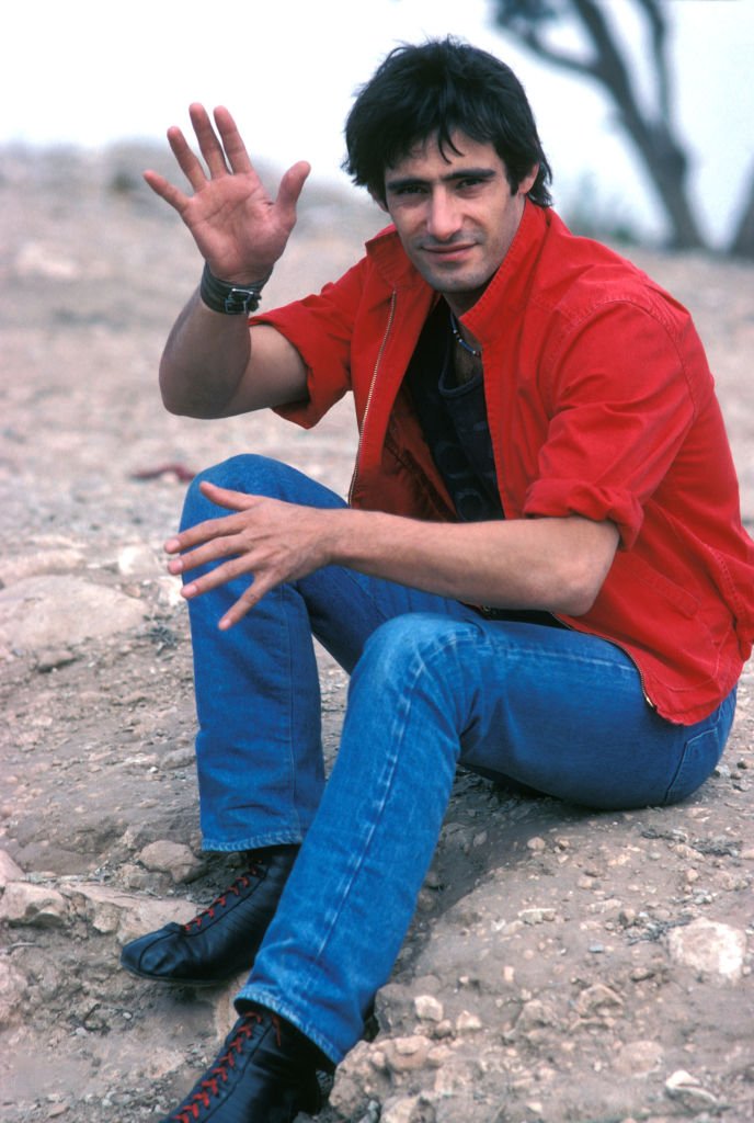 L'acteur Gérard Lanvin à Taroudant en novembre 1981, Maroc. І Source : Getty Images 