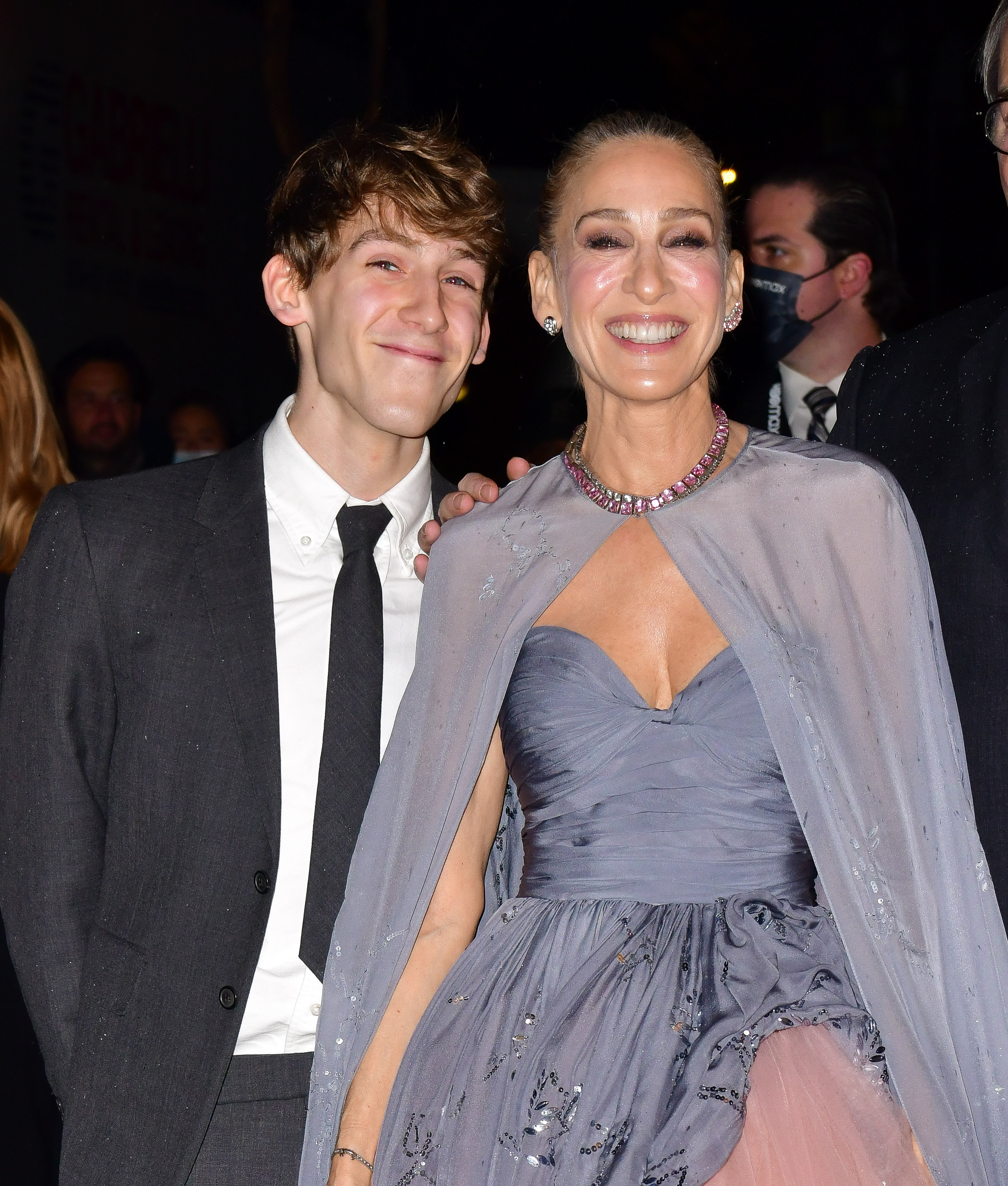 James Broderick et Sarah Jessica Parker assistent à la première de "And Just Like That" à New York le 8 décembre 2021. | Source : Getty Images