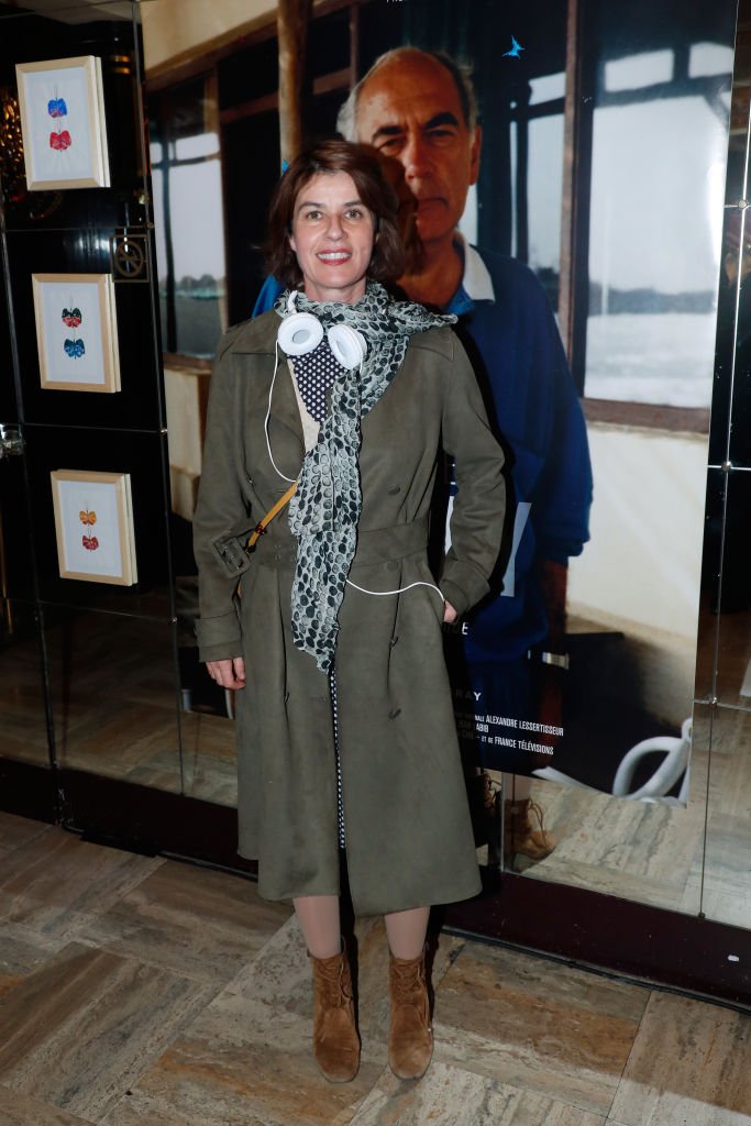 Irene Jacob assiste à l'Hommage à Jacques Deray, au Théâtre Antoine le 5 novembre 2018 à Paris, France. | Photo : Getty Images