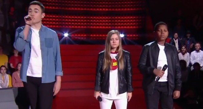 Justine, Roger et Théo sur scène. l Source : TF1 Replay