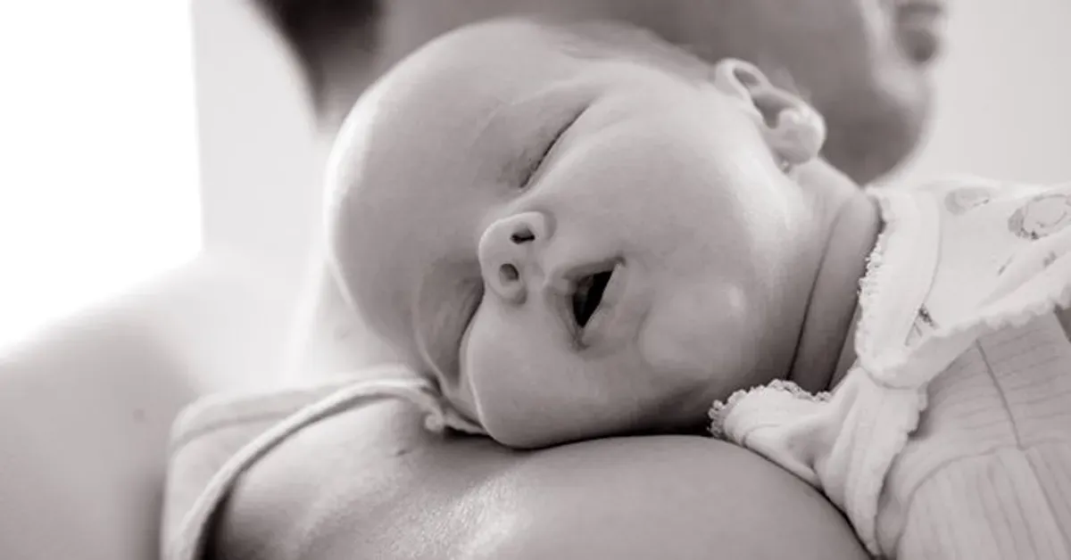 Molly ne savait pas qu'elle était enceinte. | Photo : Shutterstock  Molly ne savait pas qu'elle était enceinte. | Photo : Shutterstock