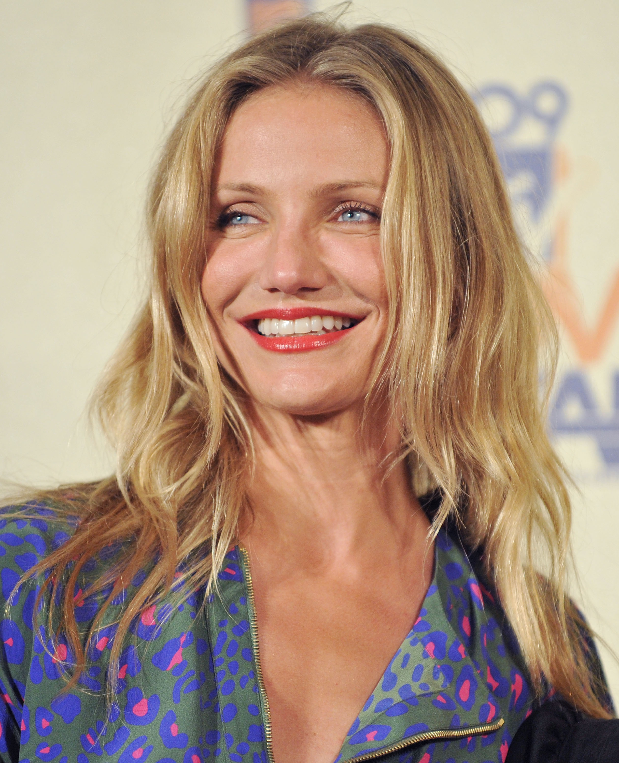 Cameron Diaz pose dans la salle de presse des MTV Movie Awards 2009 au Gibson Amphitheatre le 31 mai 2009 à Universal City, Californie | Source : Getty Images