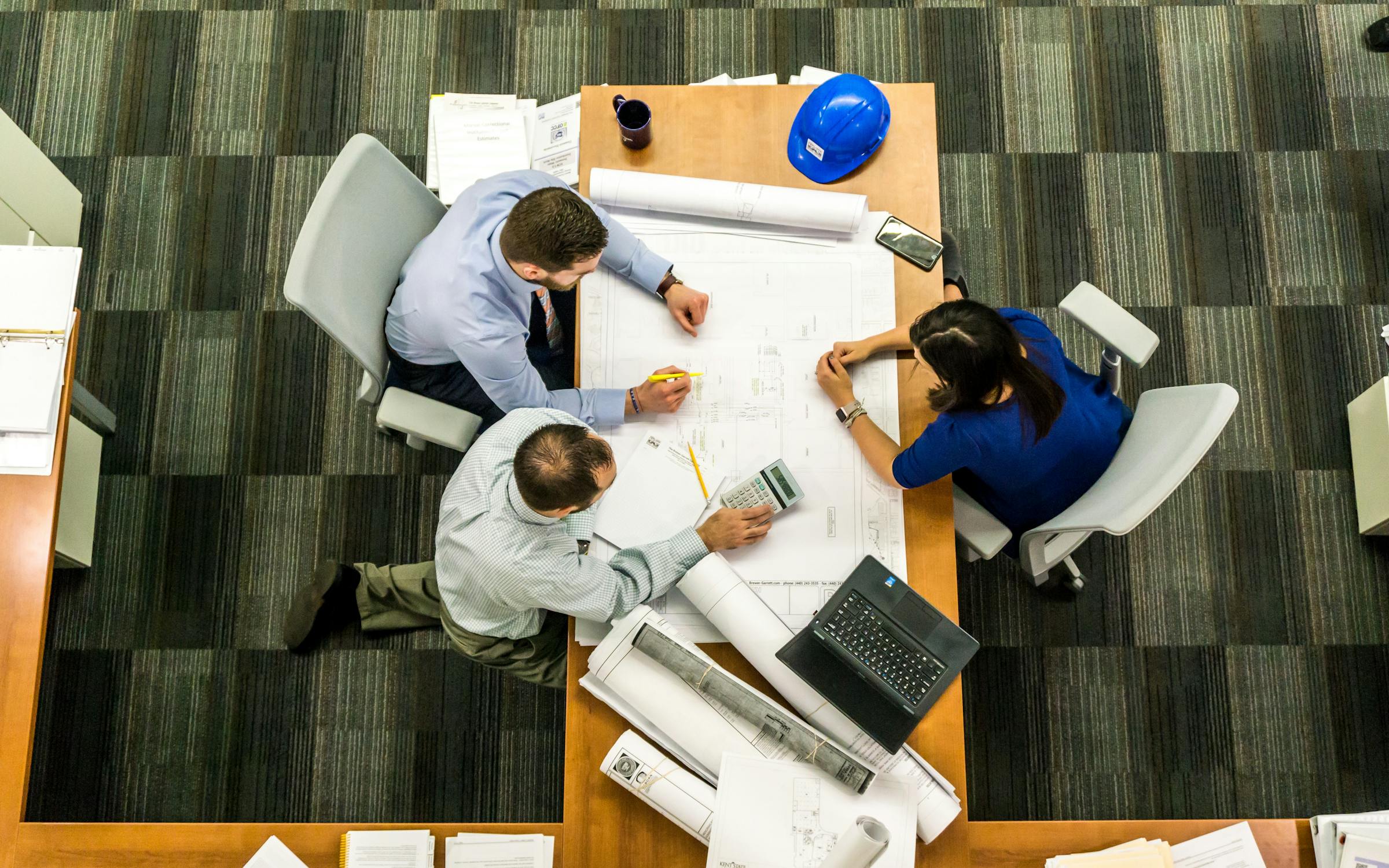 Une réunion de travail | Source : Pexels