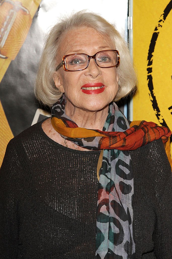 L'actrice française Micheline Presle assiste à la première parisienne de "Hitler à Hollywood" à l'UGC Cine Cite des Halles le 28 avril 2011 à Paris, France. | Photo : Getty Images