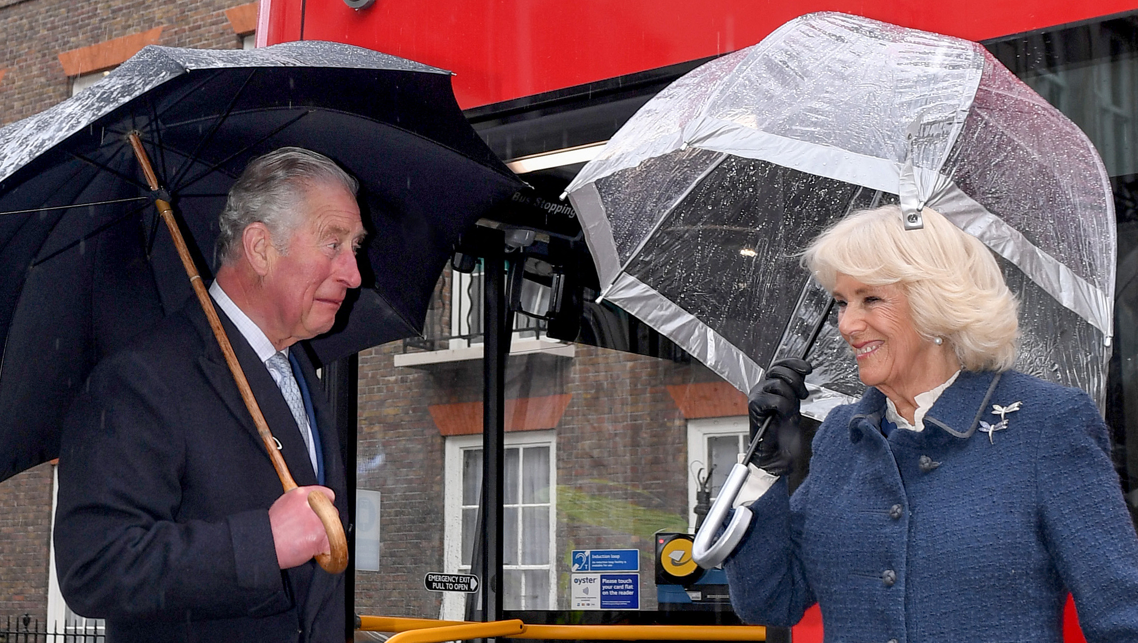 Puis le prince Charles et Camilla, duchesse de Cornouailles à Londres, le 4 mars 2020 | Source : Getty Images