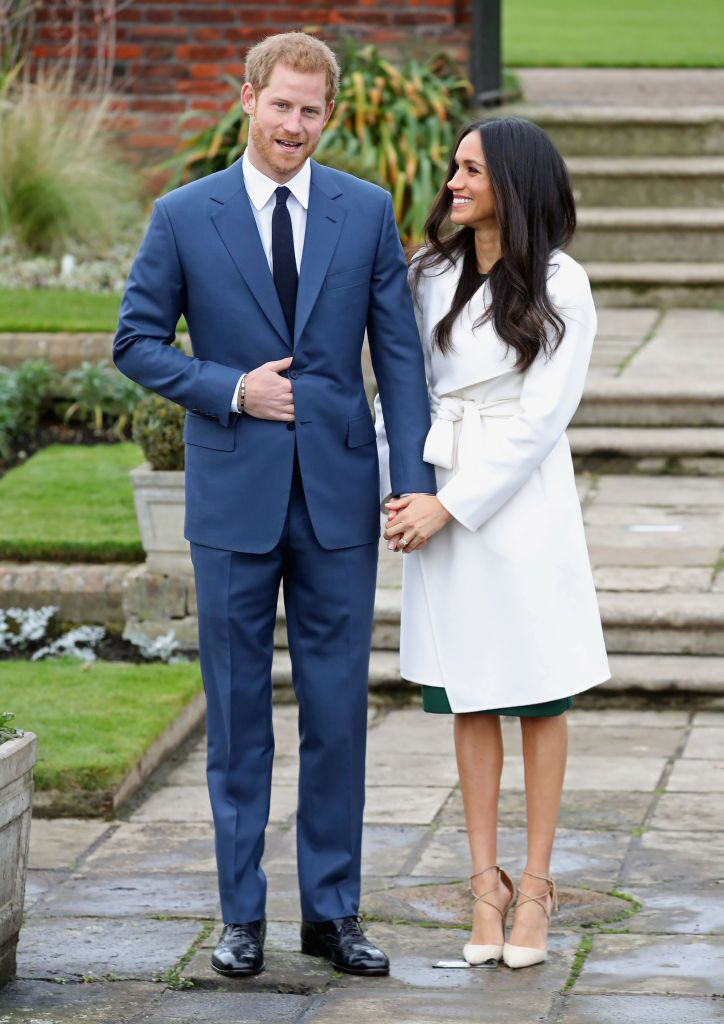 Le prince Harry et Meghan  lors d'une téléconférence officielle pour annoncer leurs fiançailles dans les jardins du palais de Kensington | Getty Images