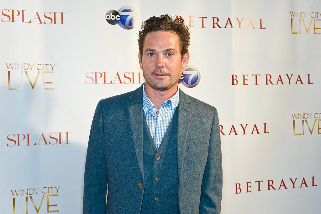 Henry Thomas assiste à la première de "Betrayal" d'ABC au Vertigo Sky Lounge le 23 septembre 2013 à Chicago, Illinois.  | Photo : Getty Images