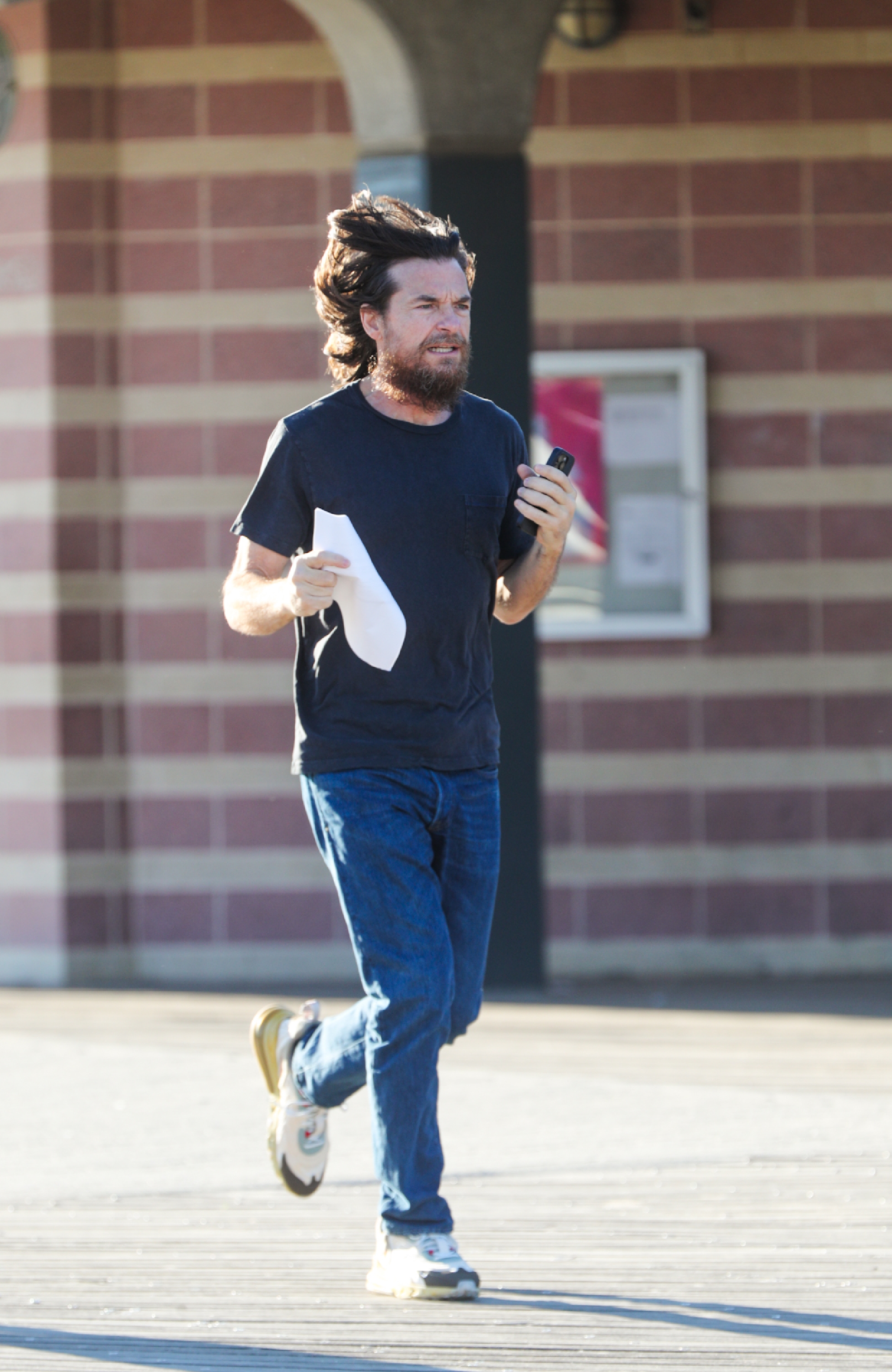 L'acteur vu sur un plateau de tournage à New York le 10 juin 2024 | Source : Getty Images