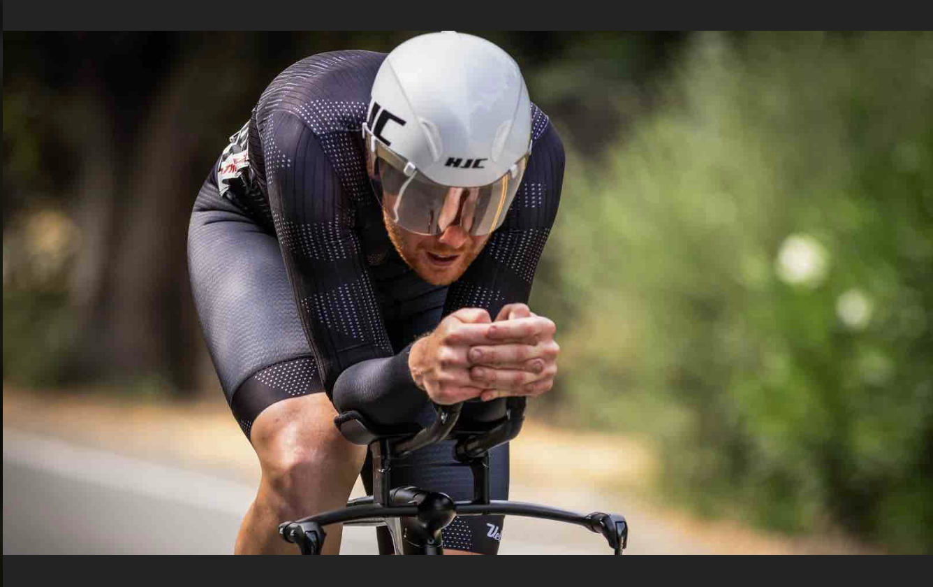 Colden Kimber est photographié en train de faire du vélo | Source : GoFundMe