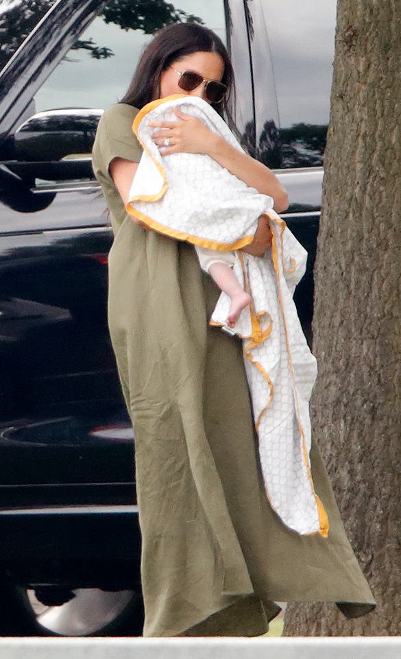 Meghan, duchesse de Sussex, et Archie Harrison Mountbatten-Windsor le 10 juillet 2019 | Source : Getty Images