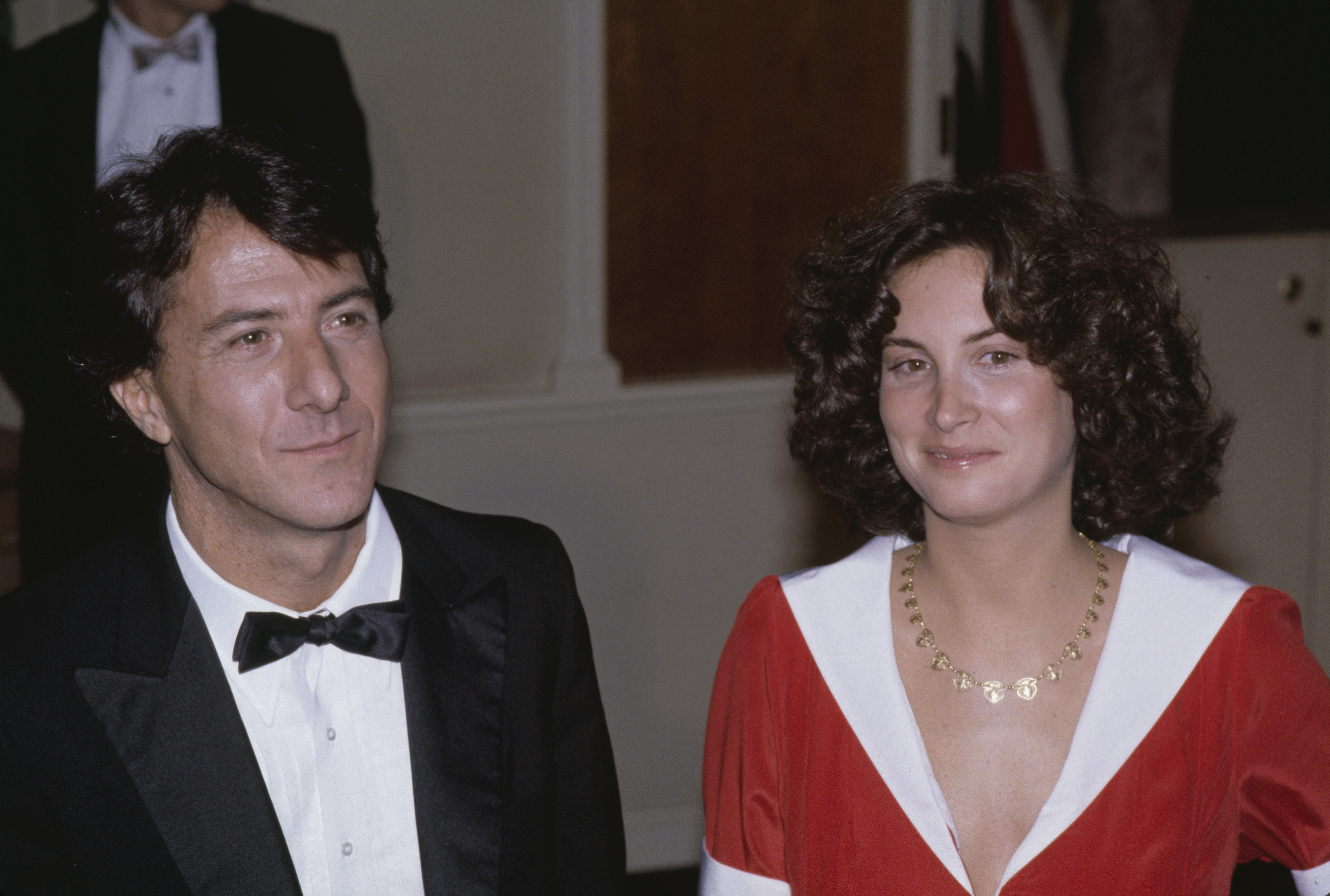 L'acteur et la femme lors de la 40e cérémonie annuelle des Golden Globe Awards à Beverly Hills, en Californie, le 29 janvier 1983. | Source : Getty Images