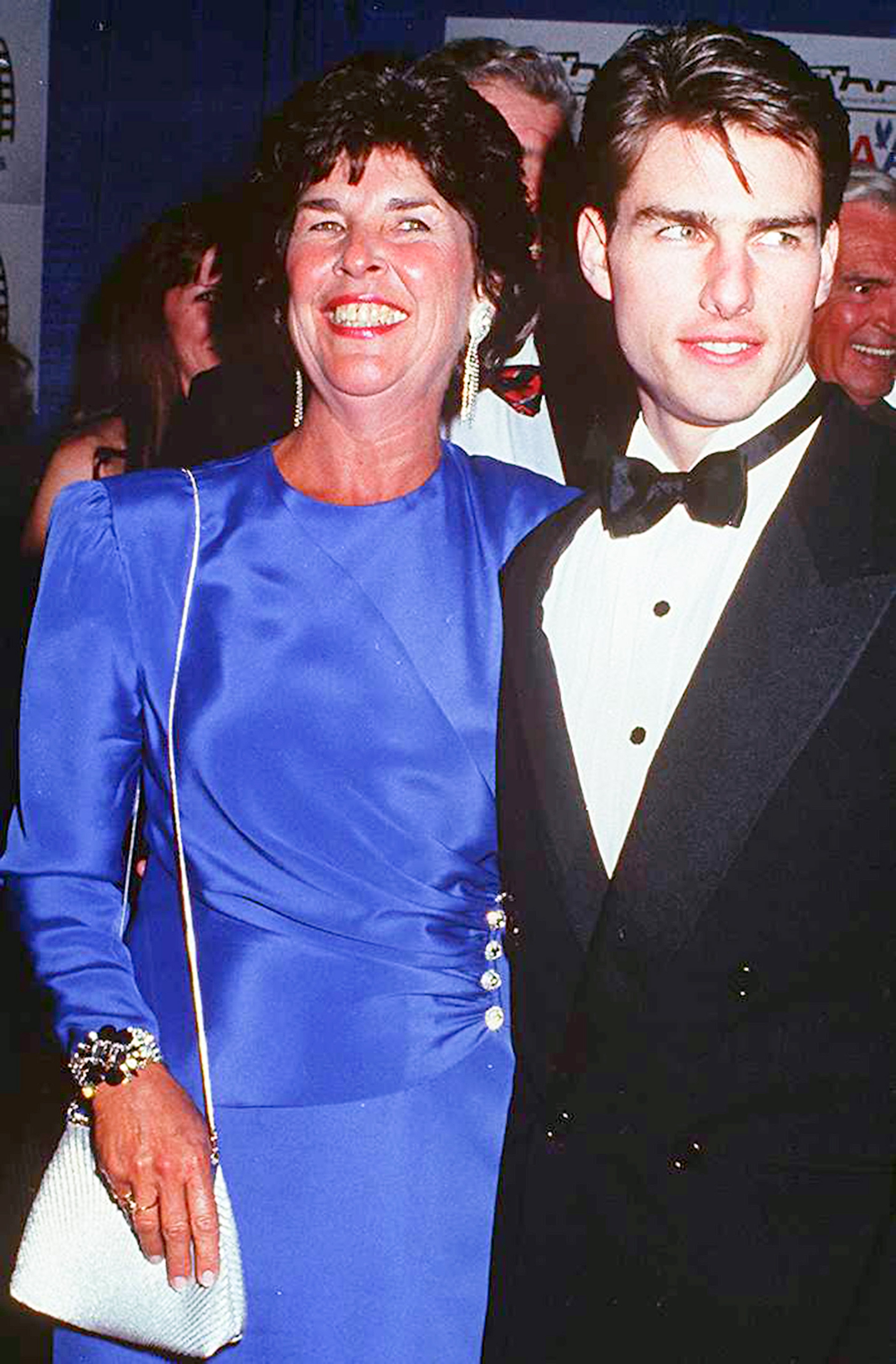 Tom Cruise et sa mère Mary Lee Pfeiffer en 1991. | Source : Getty Images